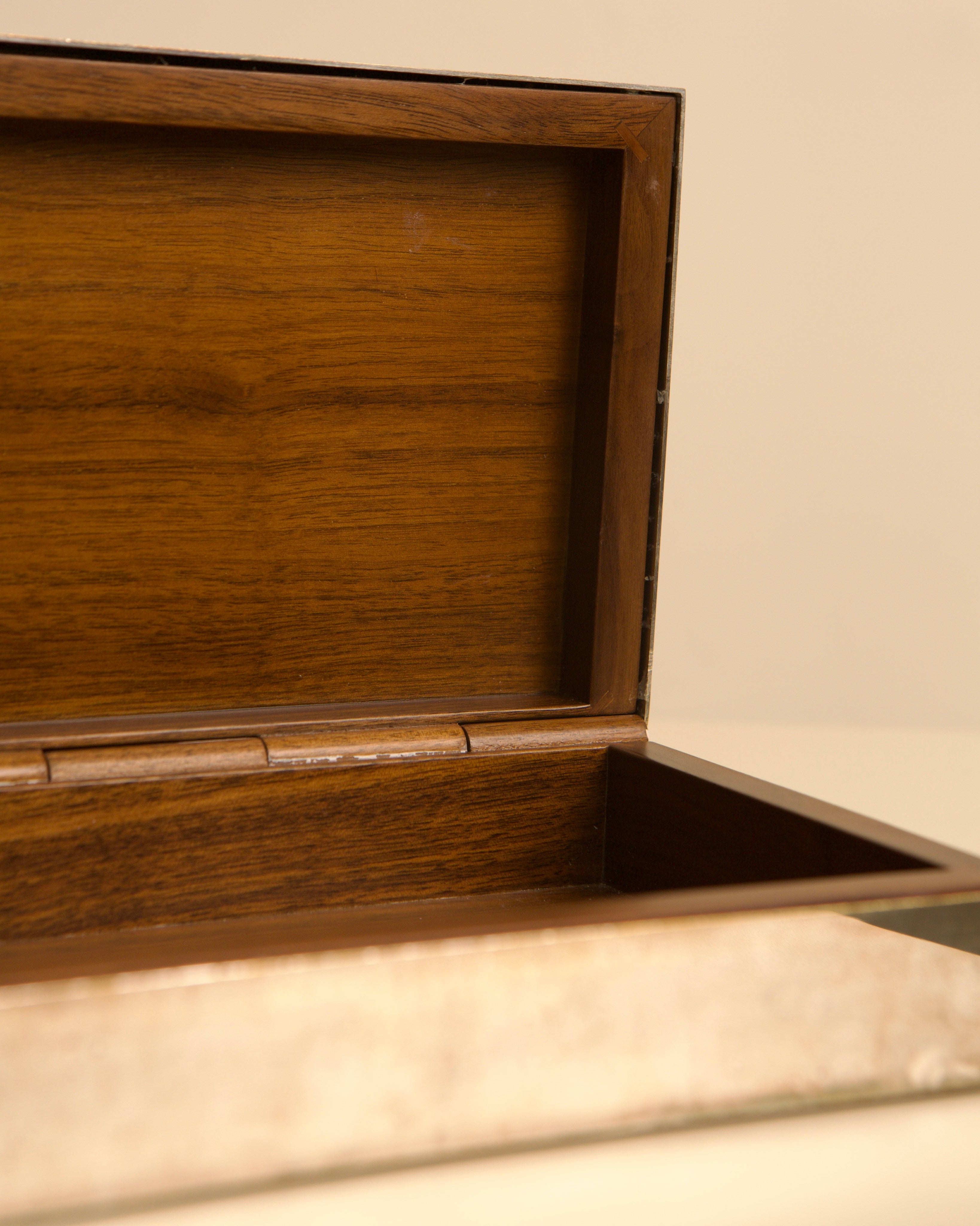 Large Italian Silver and Lacqued Box 70s