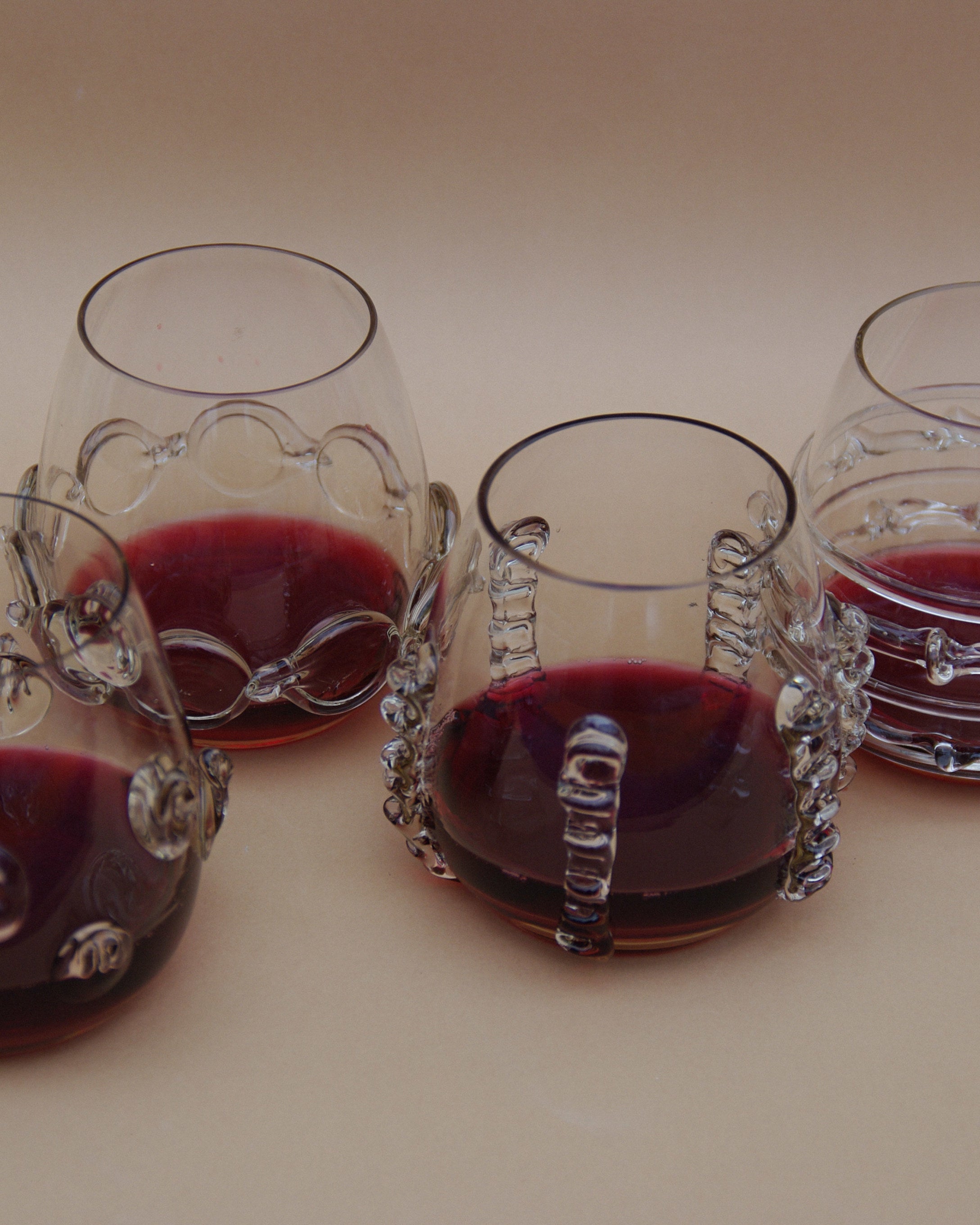 Ensemble de quatre verres soufflés bouche