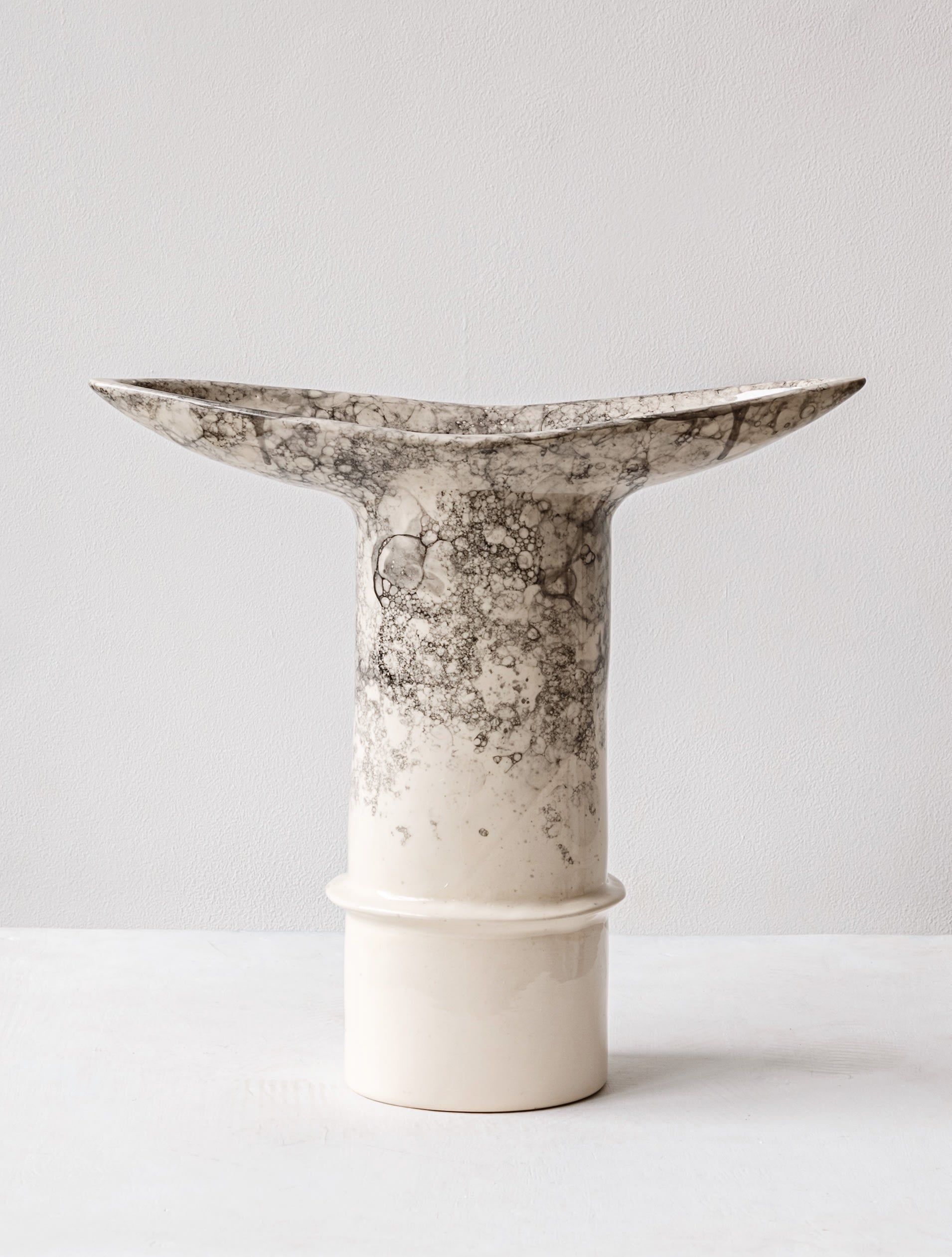 Dyka Ceramic Vase — front view with textured gray and white surface