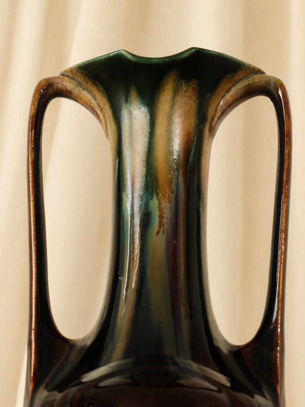 Iridescent glazed Vase in Ceramic — side angle