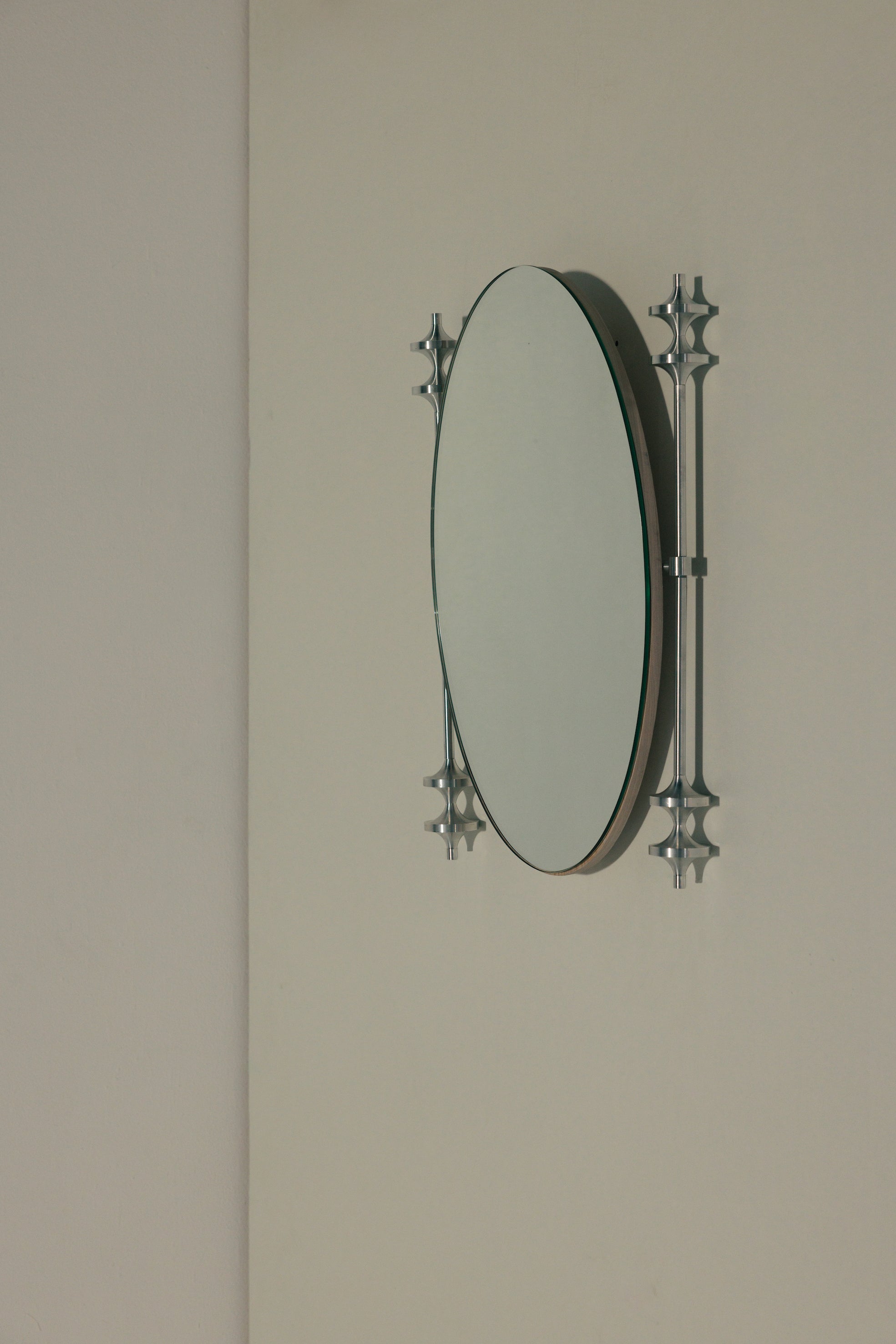 Hour Briar Wall Mirror — side angle