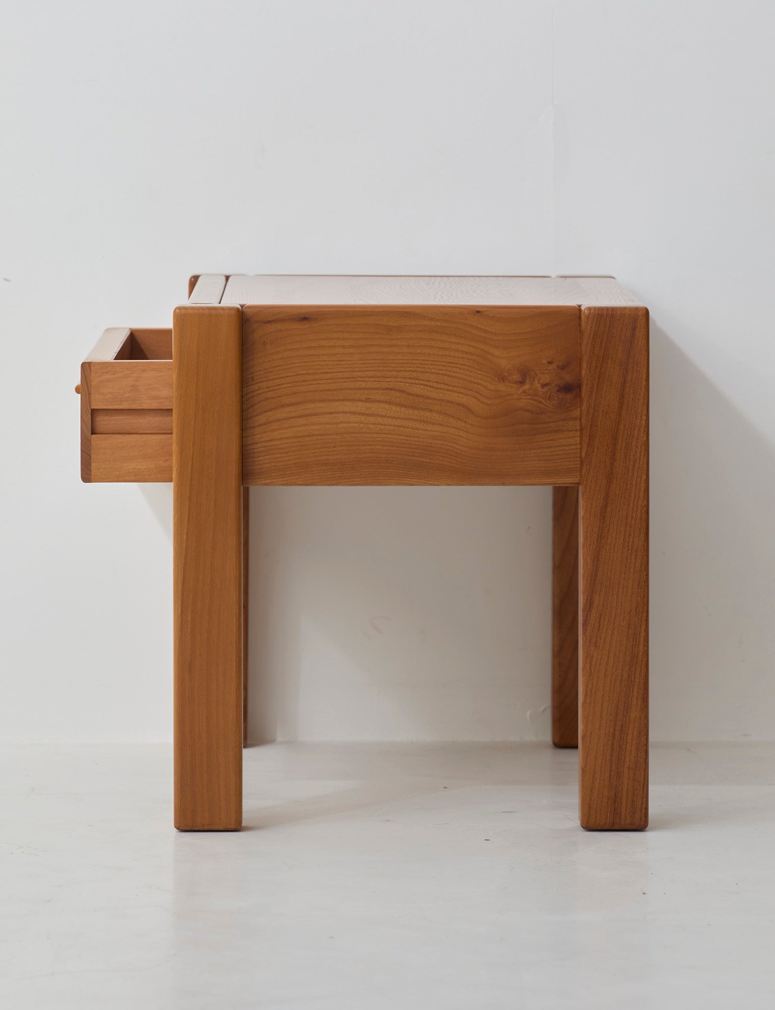 Vintage artisanal one-drawer Side Table in Wood (Elm), France circa 1980 — close-up