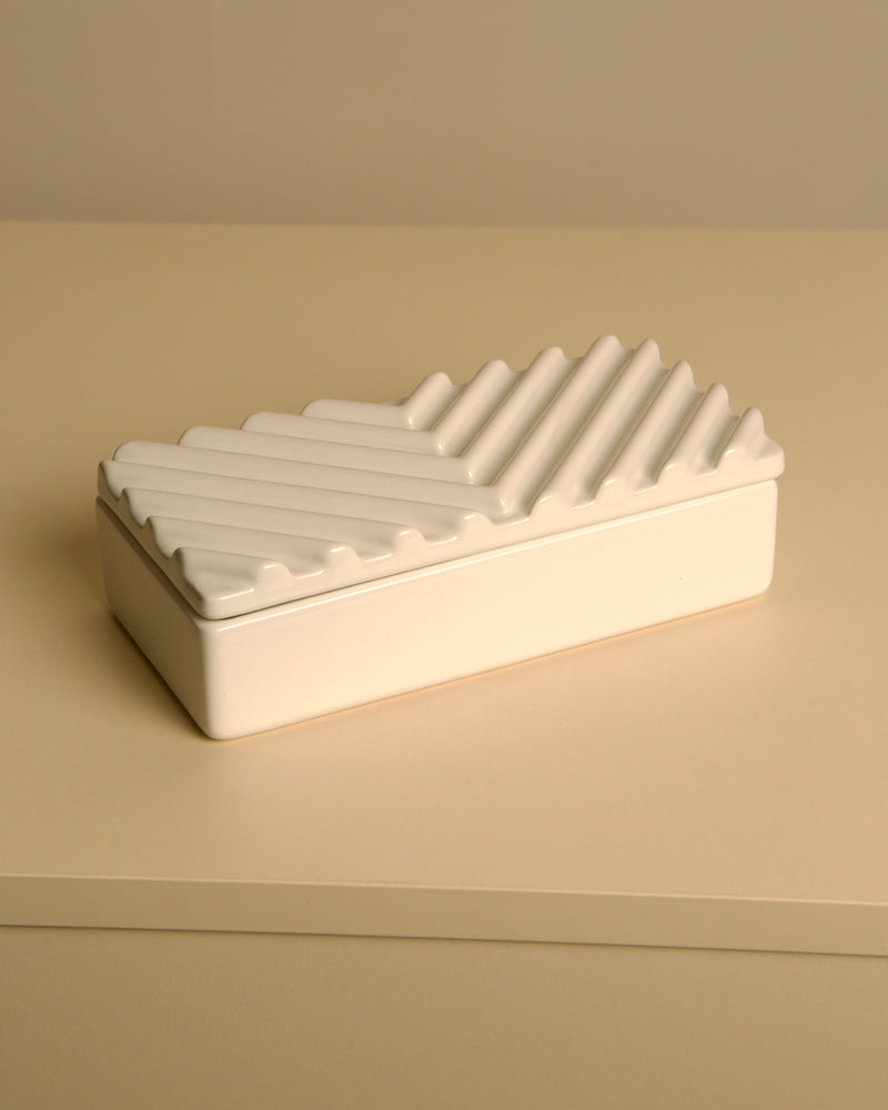 Rectangular Italian box in white ceramic by Sicart | The Oblist — vintage handcrafted design