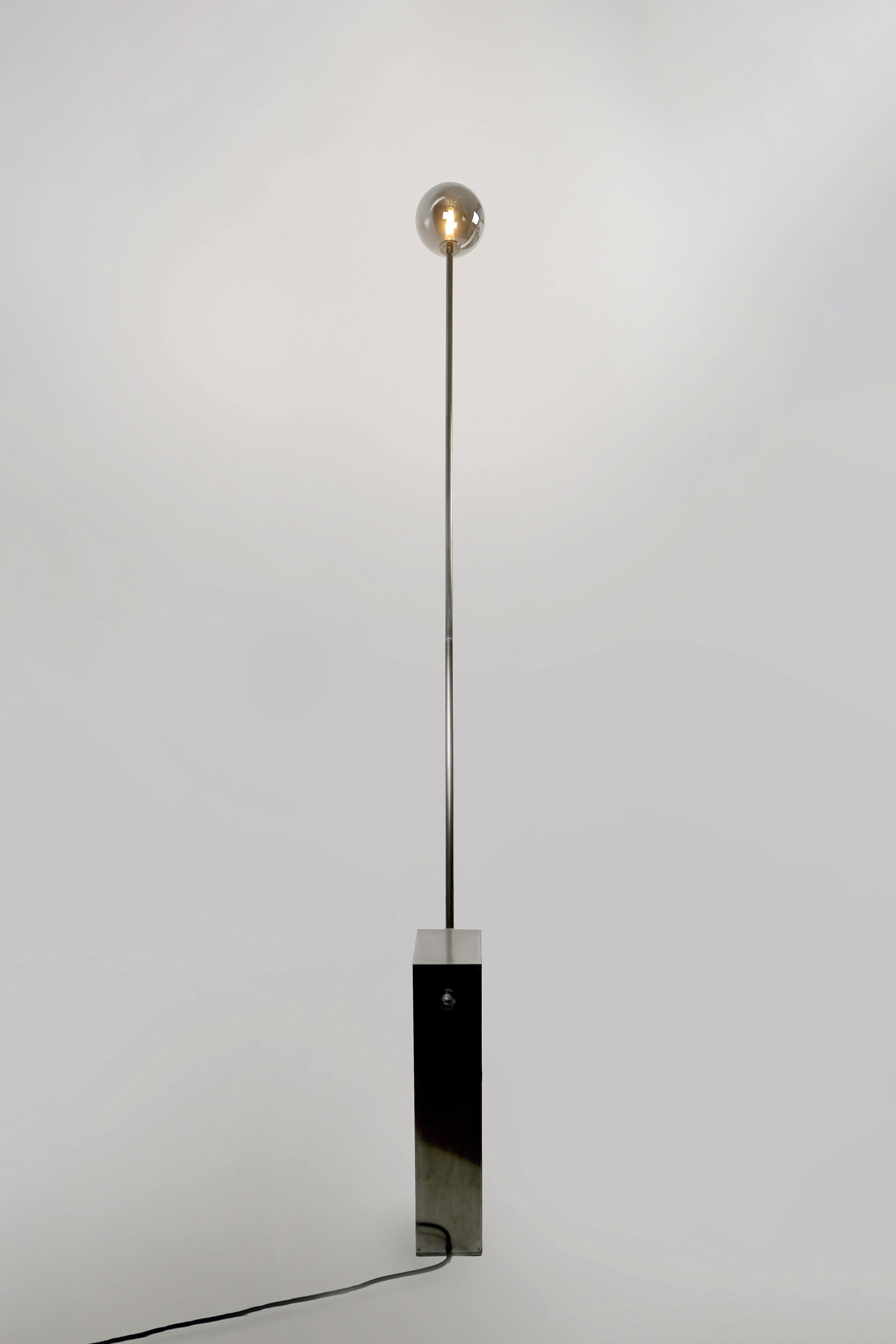 'Oblique Glow' Floor Lamp
