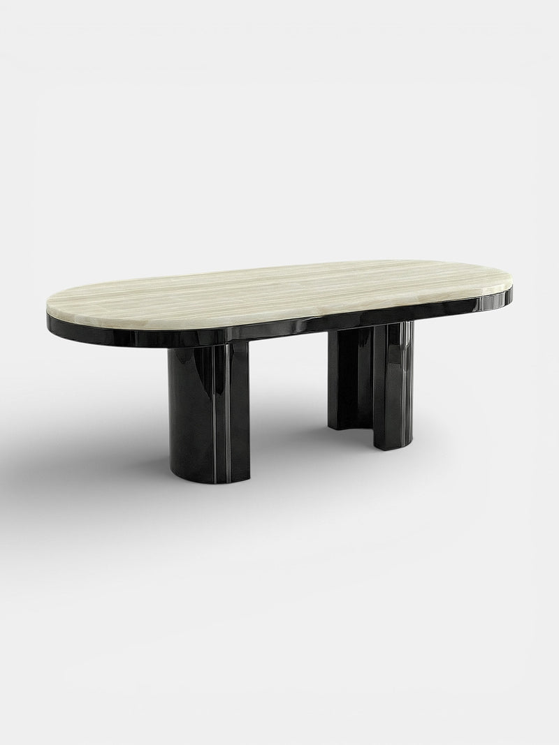 Gio Black And Ivory Onyx Dining Table — detail view