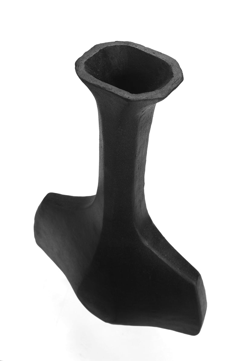 Small Hanè - Modern Vessel in Black Stoneware Clay — detail view
