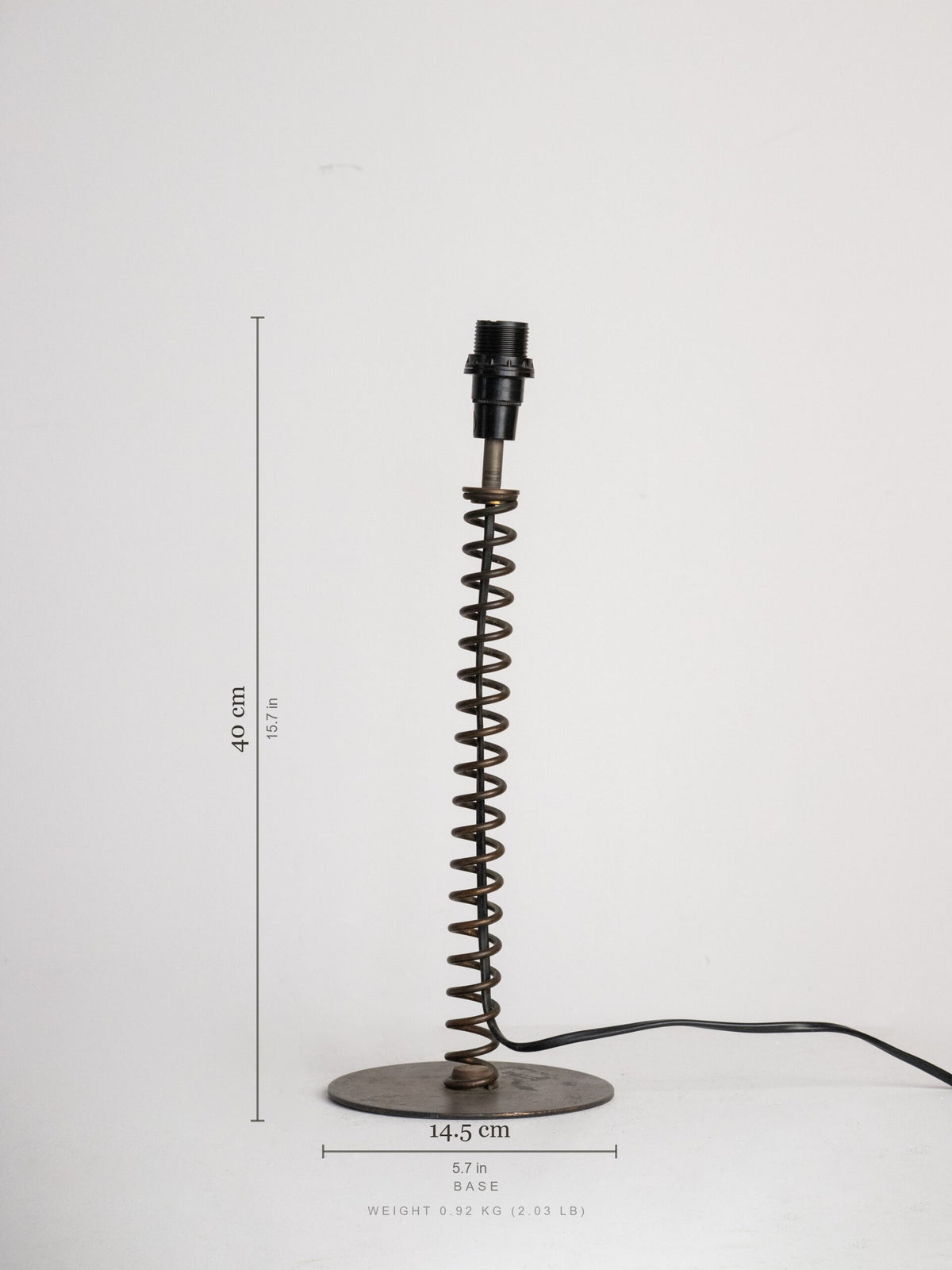 Coil Spring Table Lamp in Patinated Iron with Linen Shade, European, Second Half of the 20th Century — detail view