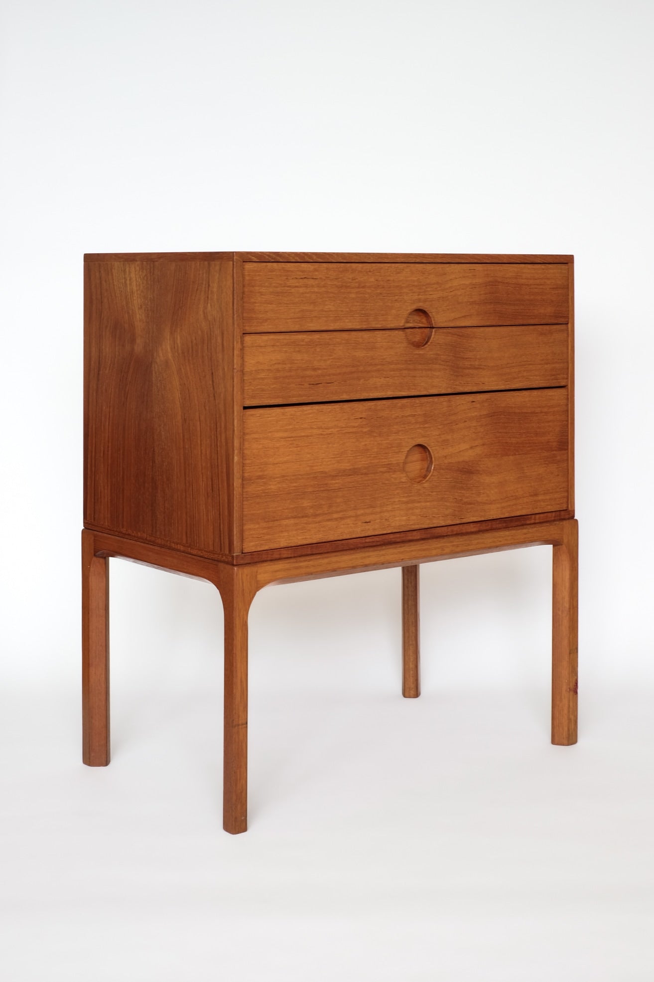 Mid-Century Danish Teak Chest of Drawers by Aksel Kjersgaard — detail view