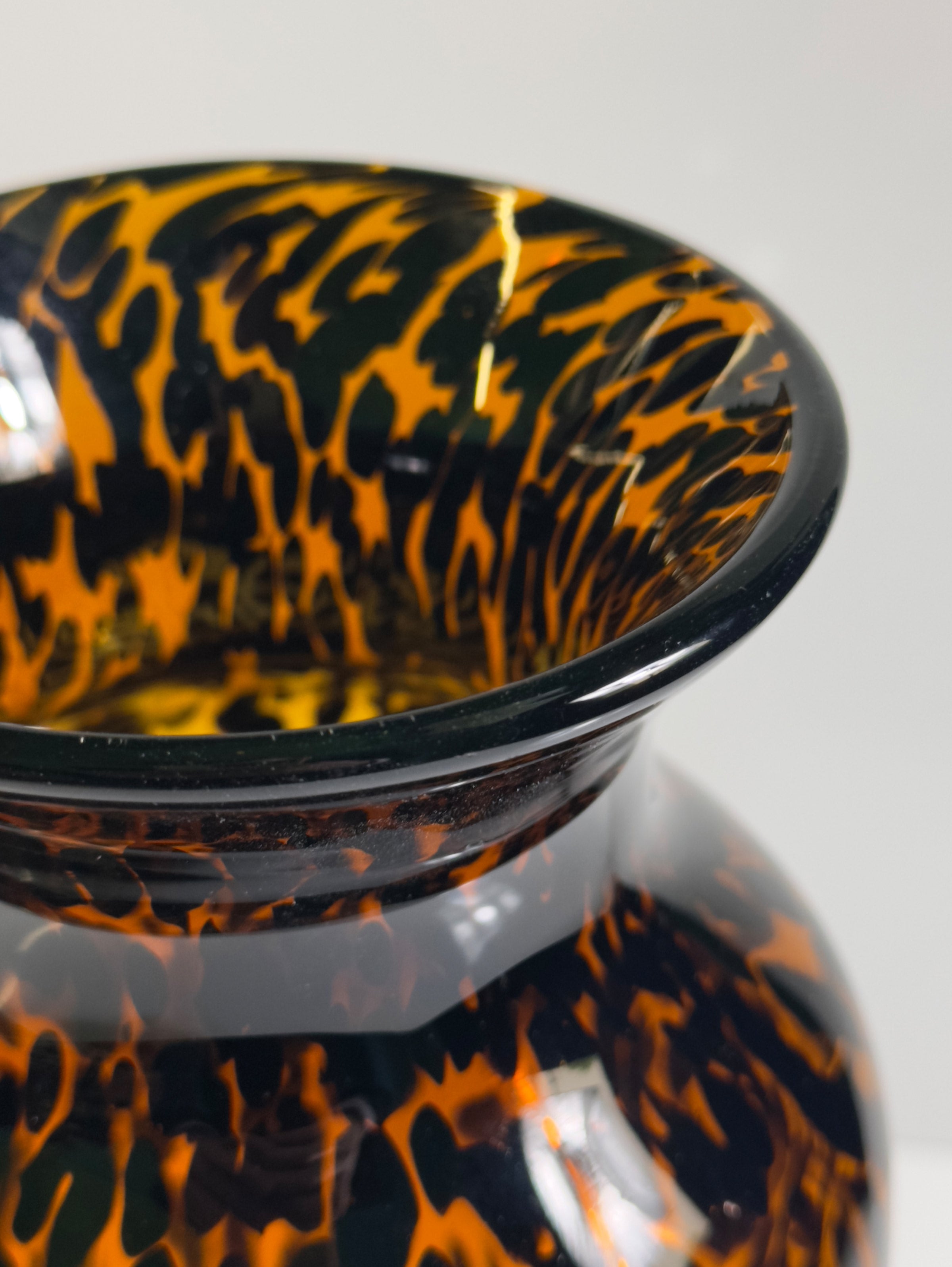Murano Tortoise Vase