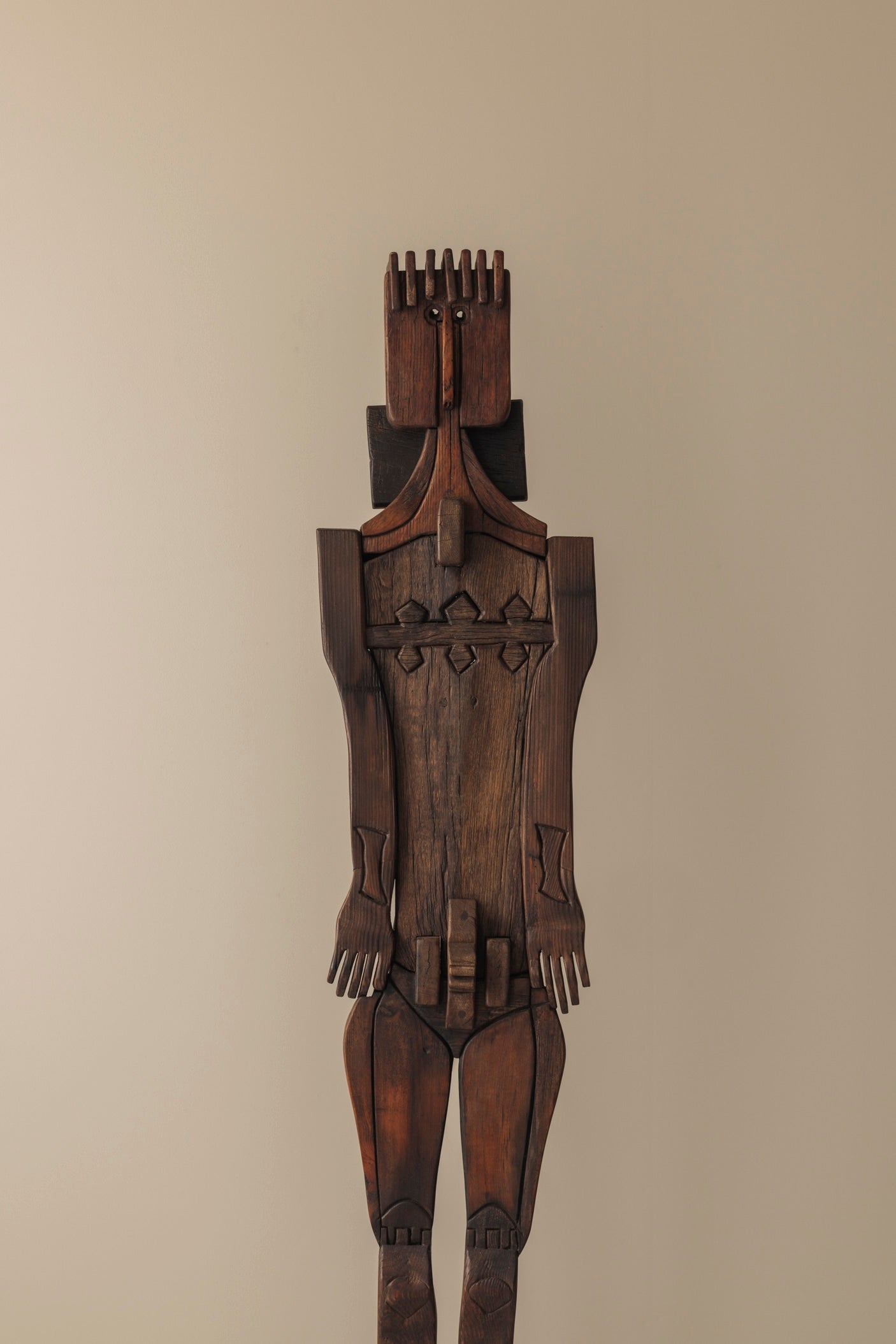 Sculptural Prince figure by Italian artist Luciano Bertolotto, 1990s — side angle