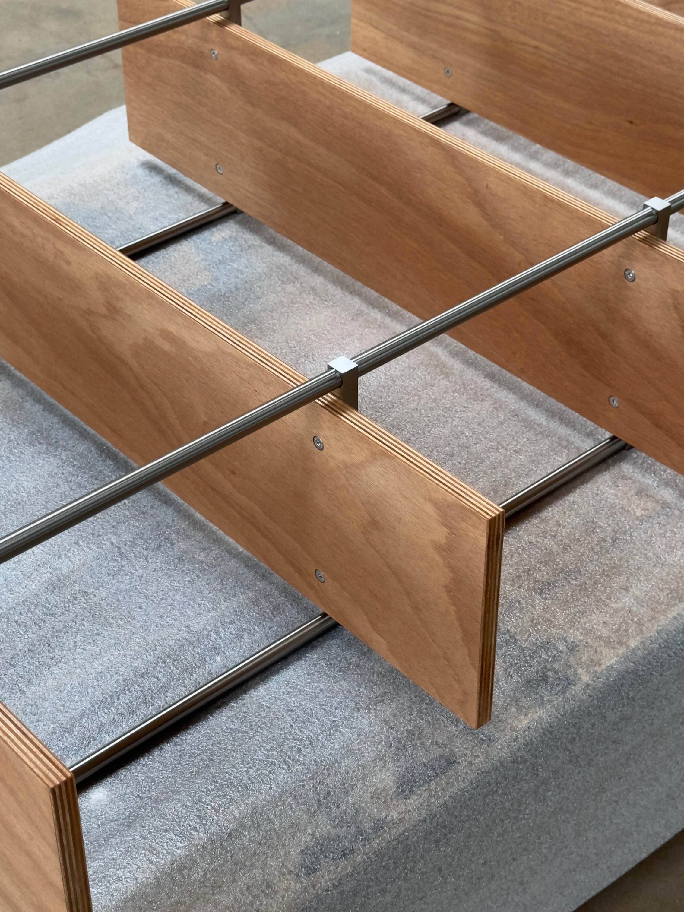 Spaghetti Shelf System