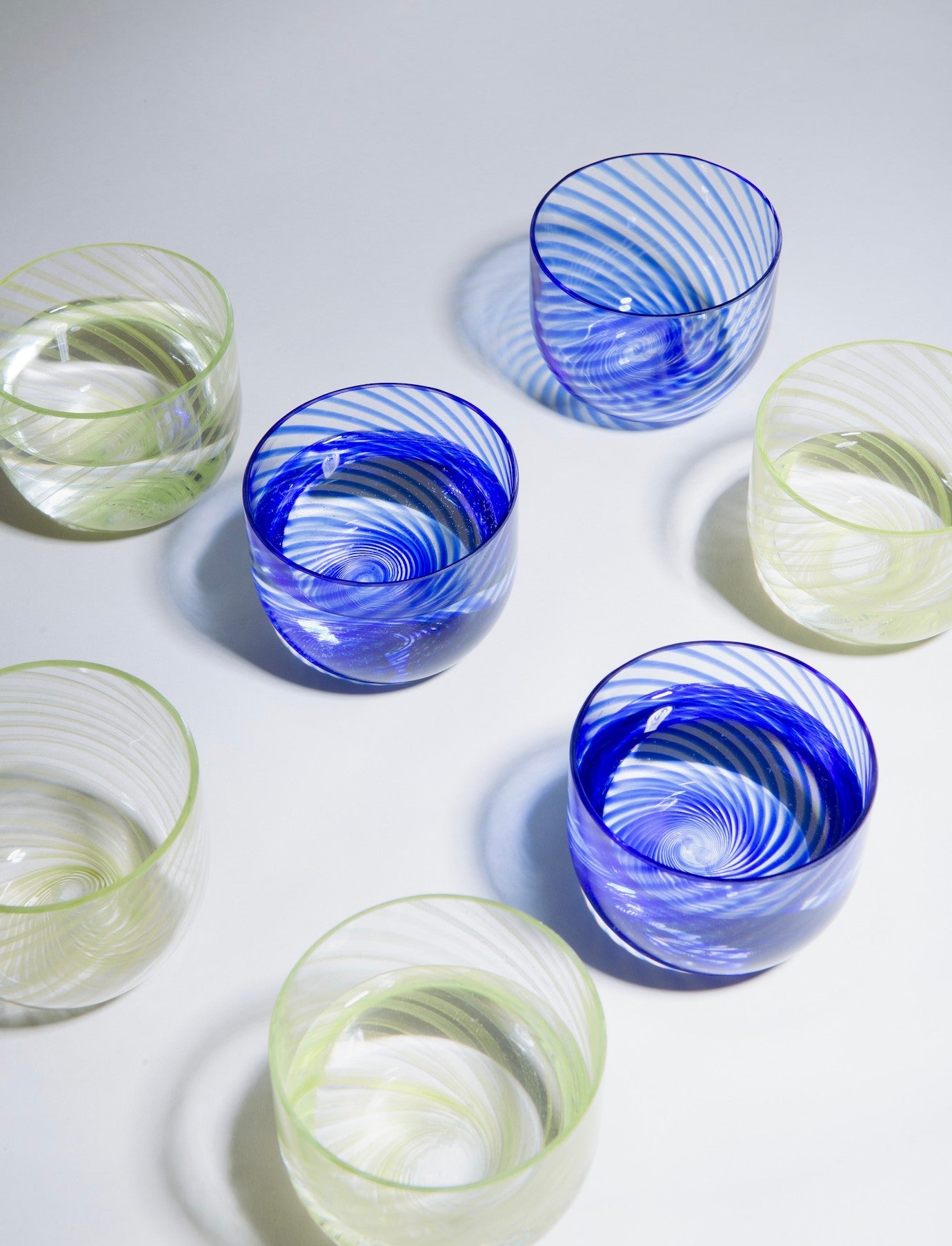 Hypnosis Waterglasses in Klein Blue — lifestyle setting