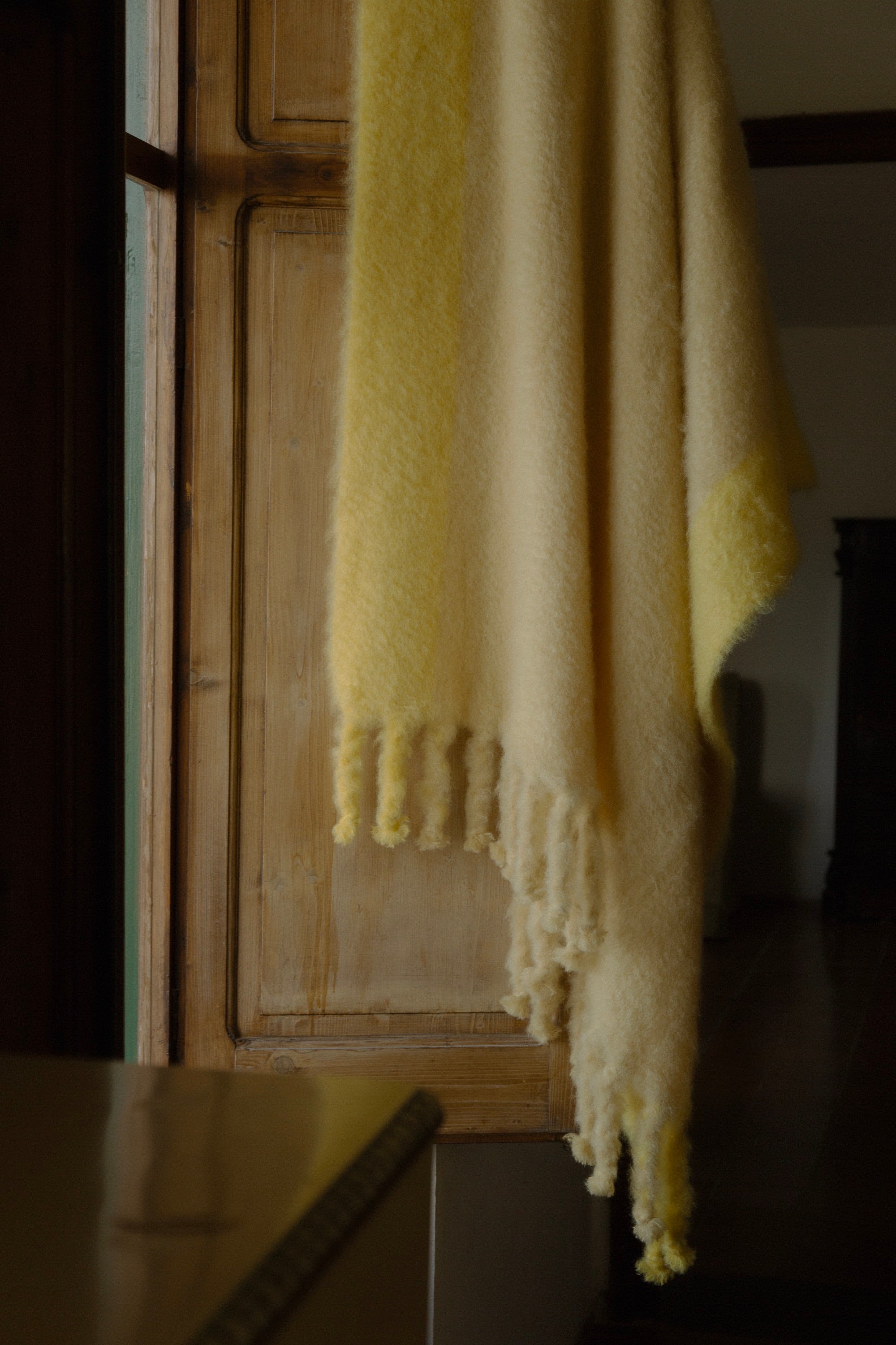 Edition 02 - BRUME AMBRE — detail view