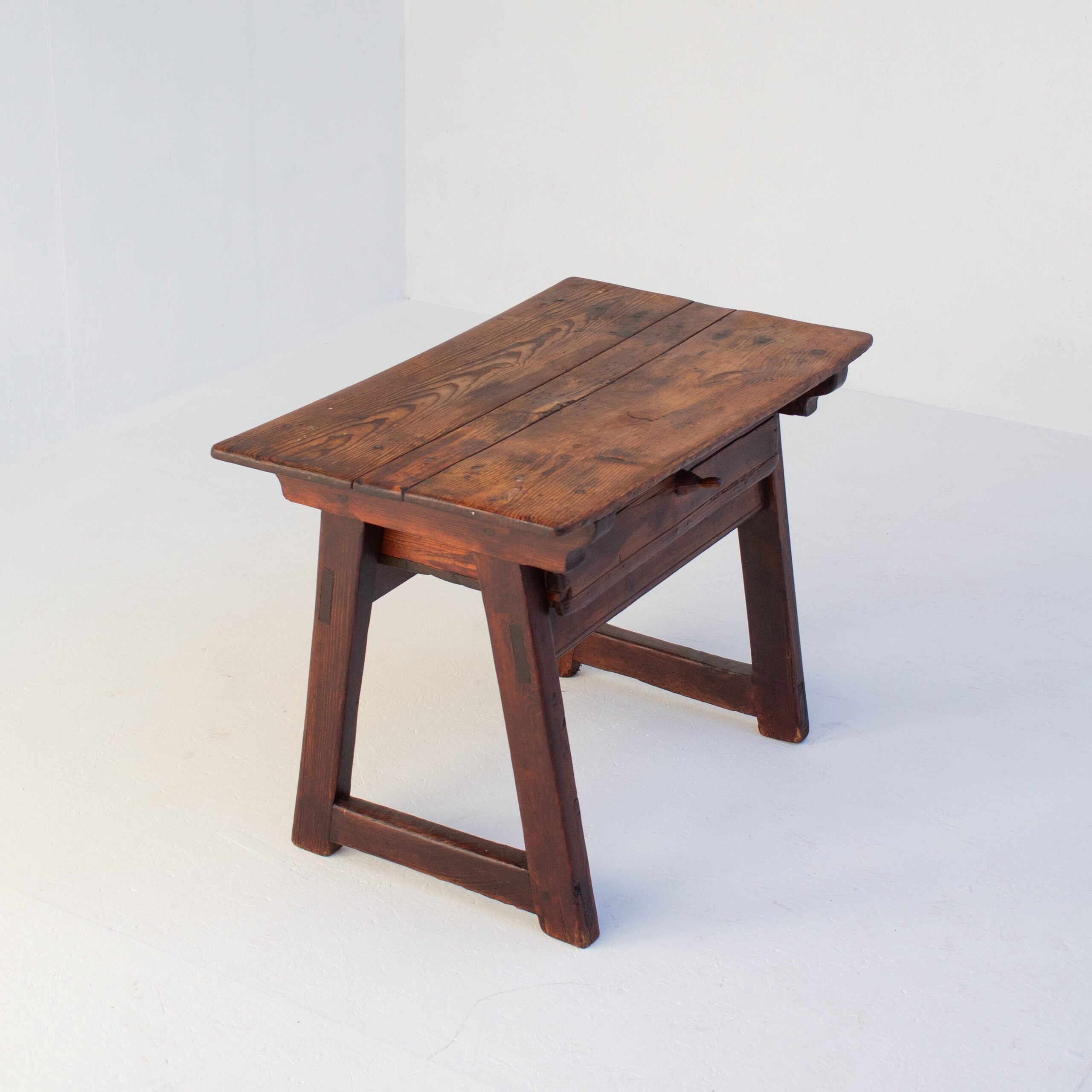 Primitive Solid Wood Side Table — close-up