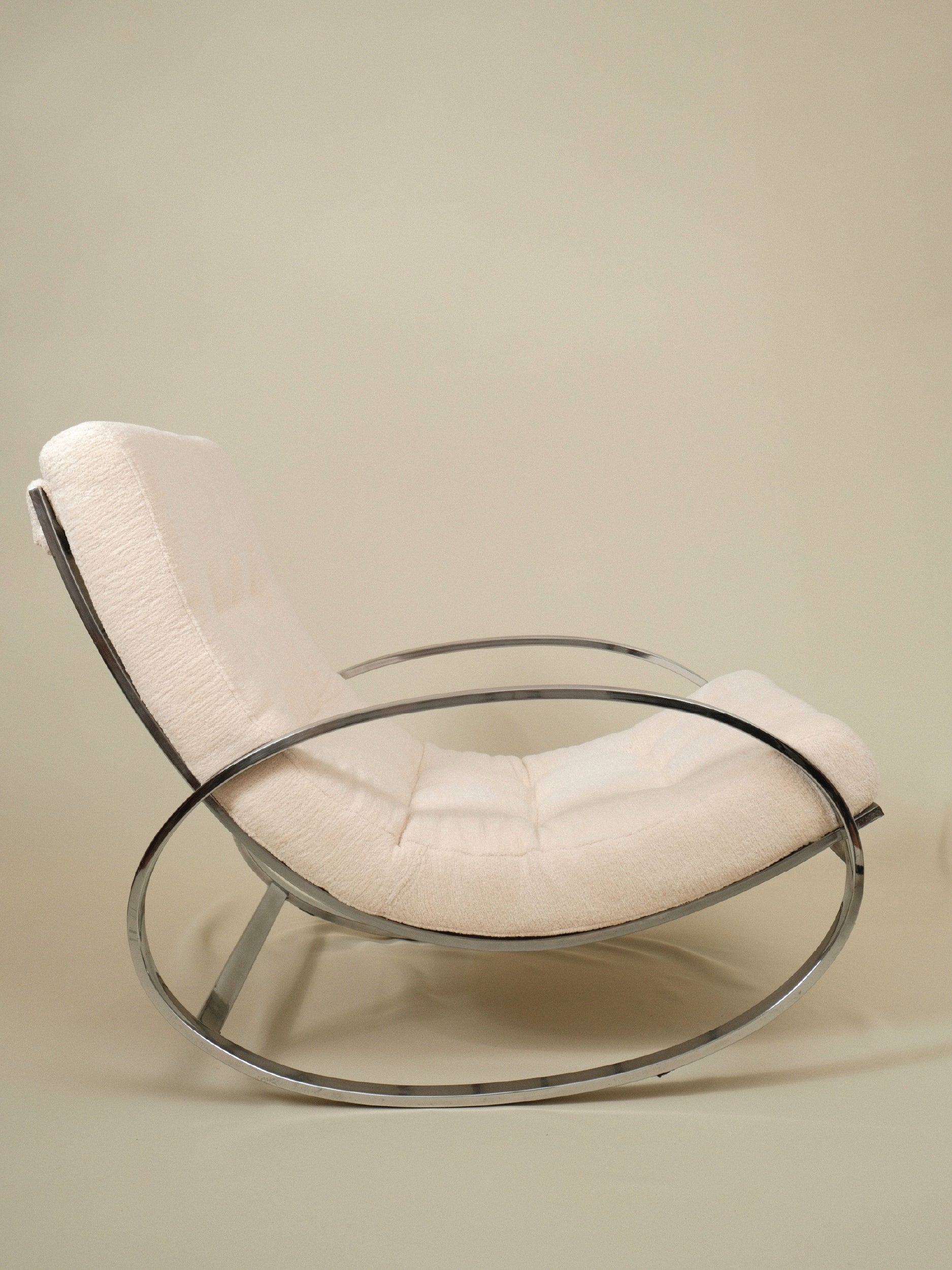 Renato Zevi "Ellipse" Vintage Rocking Chair — lifestyle setting