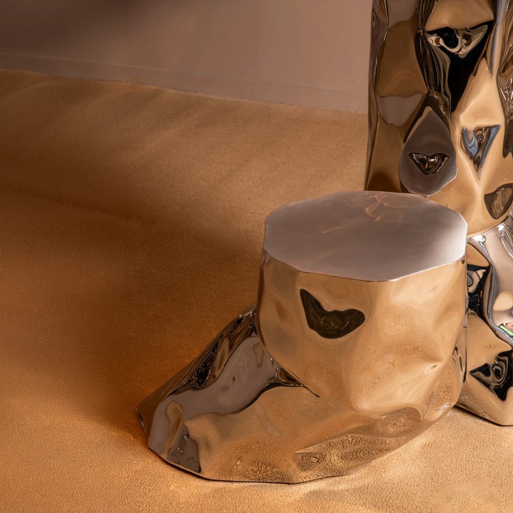 Stainless Steel Chair - Tronco Series by Nitush Aroosh — close-up