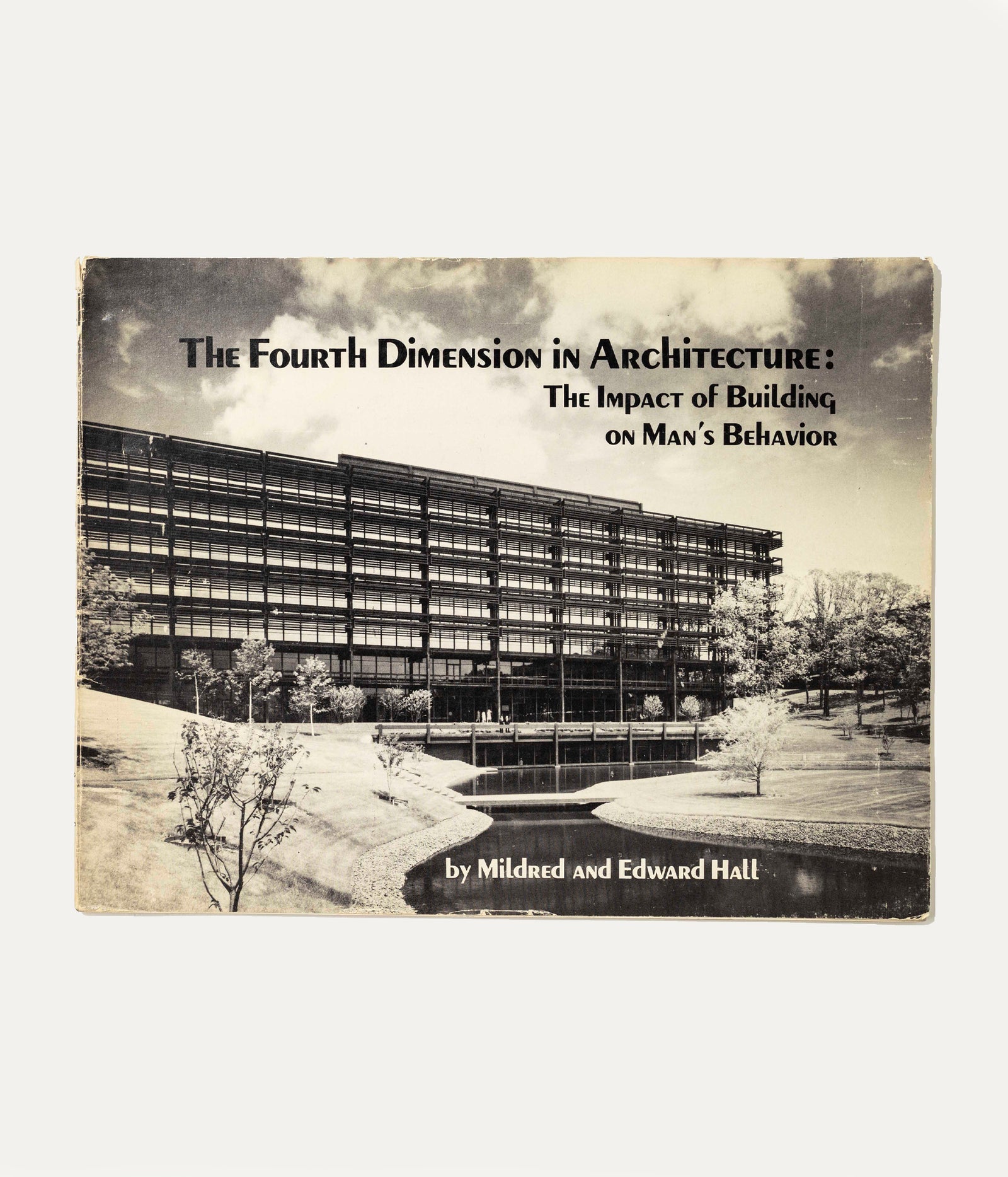 The Fourth Dimension in Architecture, Eero Saarinen, 1975 (Signed) RARE Interiors Book by ARCHIVISM | The Oblist