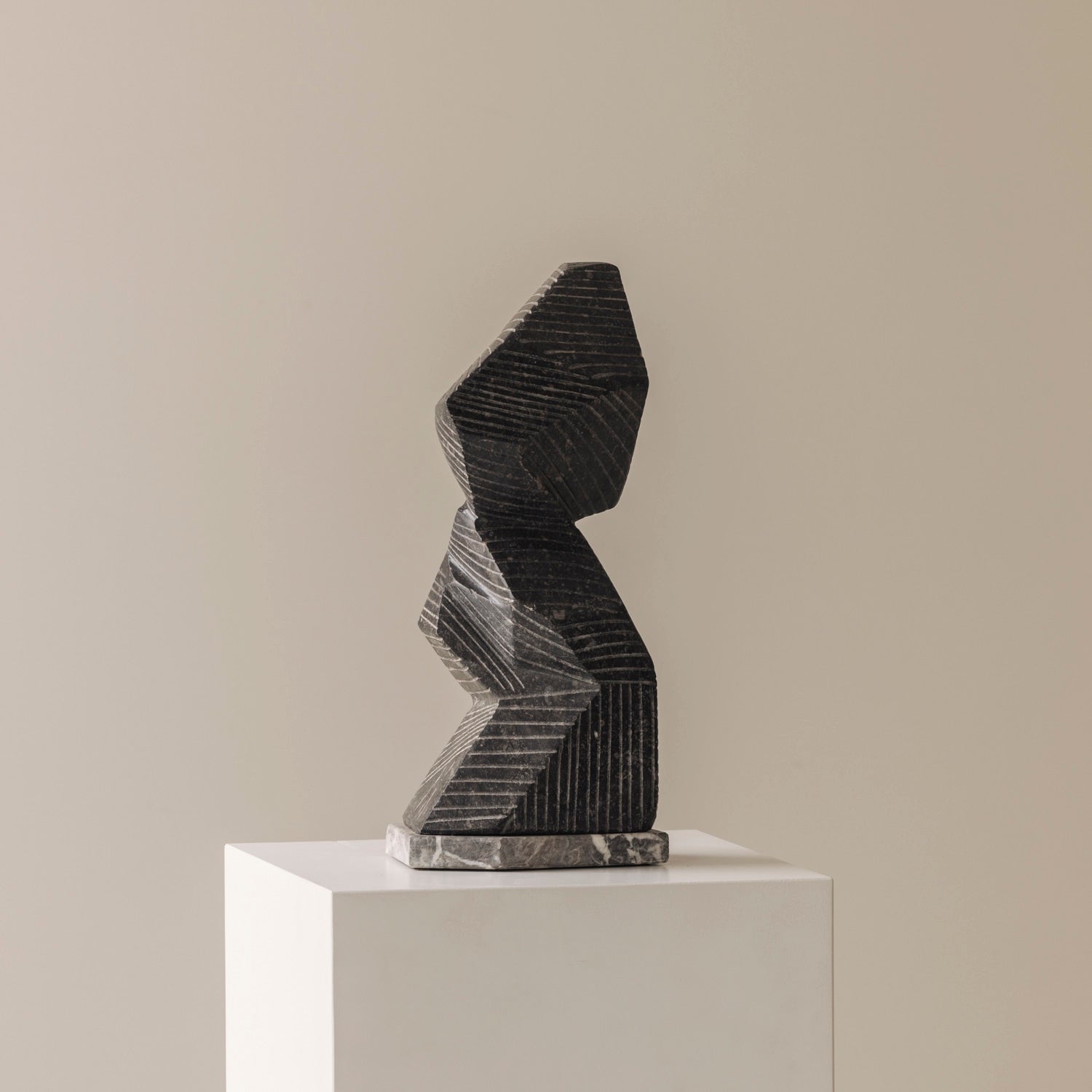 Abstract sculpture Carved from natural stone by Marc Verdoodt, Belgium 1980s. — view 9