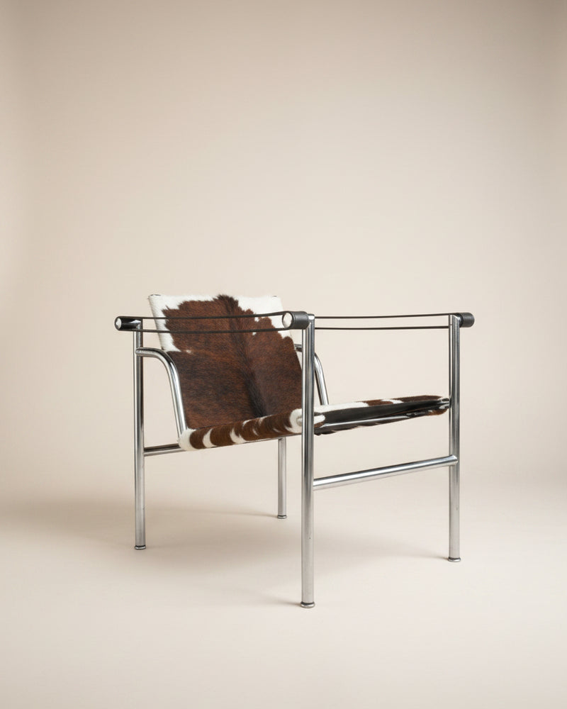 LC1 ponyskin armchair by Le Corbusier et al for Cassina 1980s by Redesignable  | The Oblist