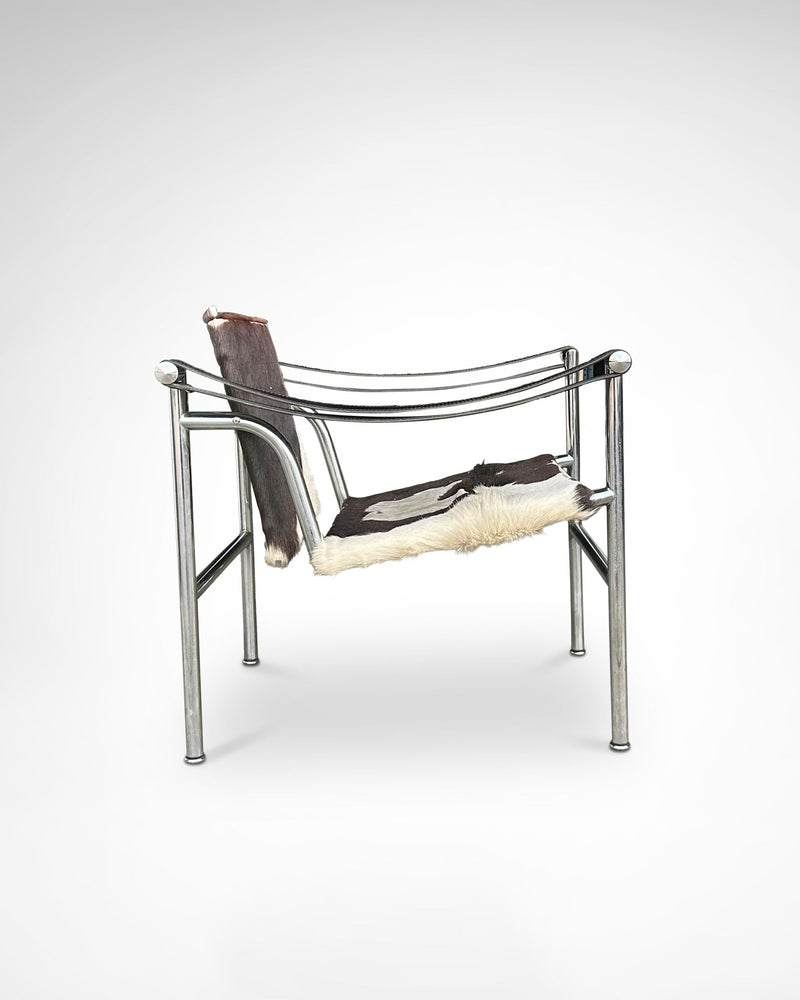 Fauteuil LC1 en peau de poney par Le Corbusier et al pour Cassina années 1980