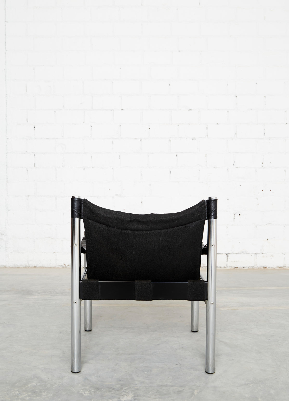 Pair Börje Johanson Safari Chairs for Johanson Design — close-up