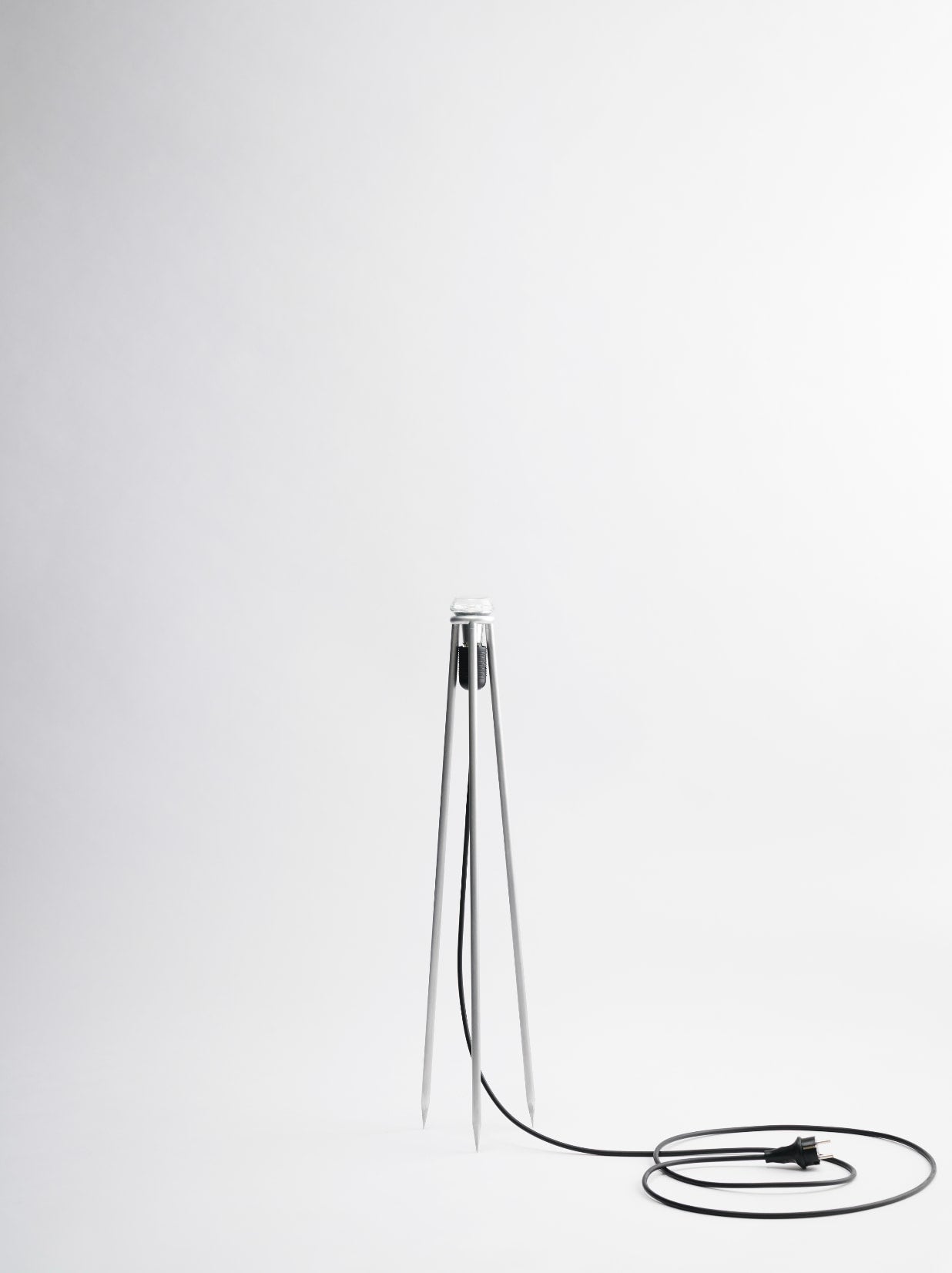 Trilight medium — view 9