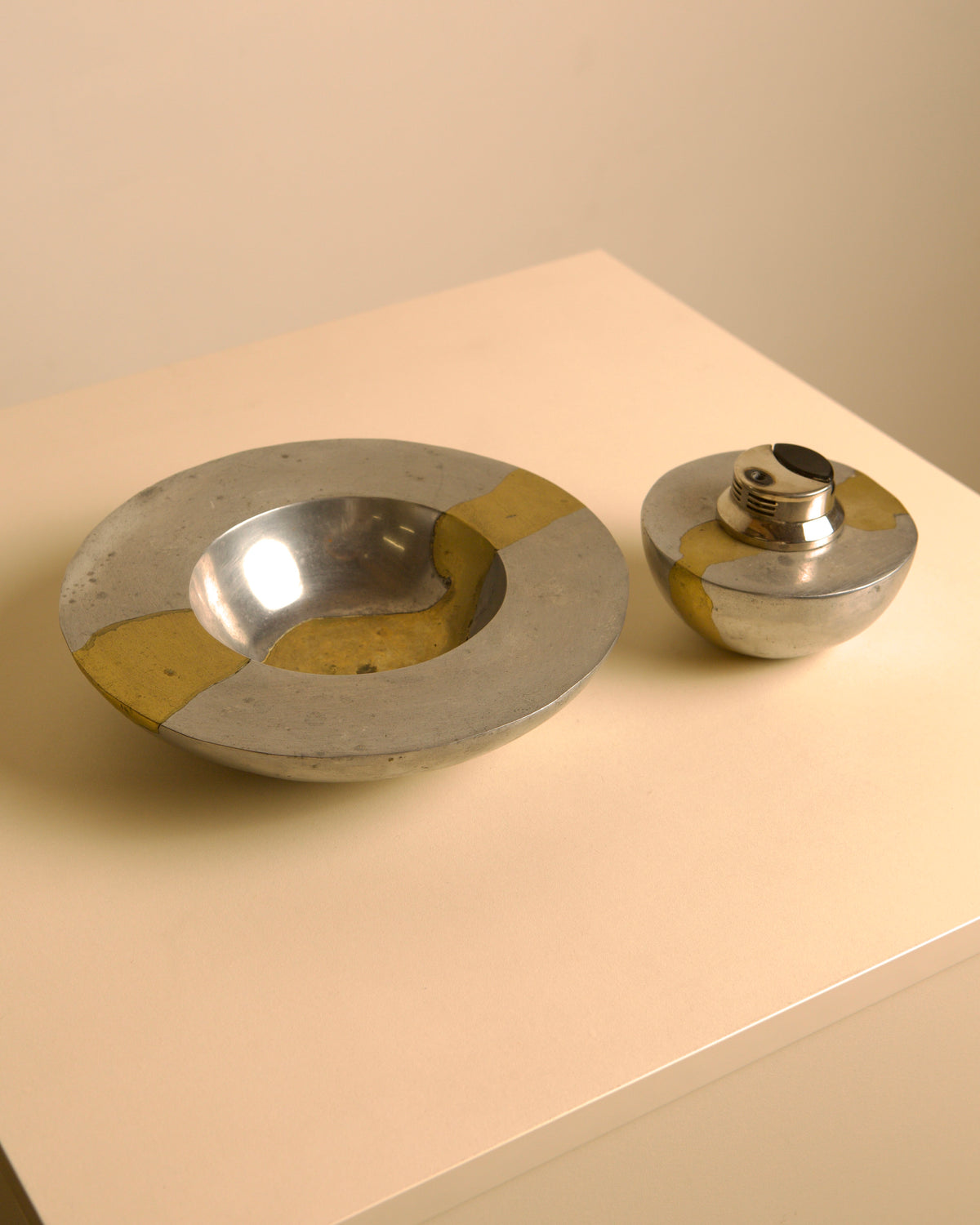 Ashtray and lighter set by David Marshall, 1960s by Treaptyque | The Oblist