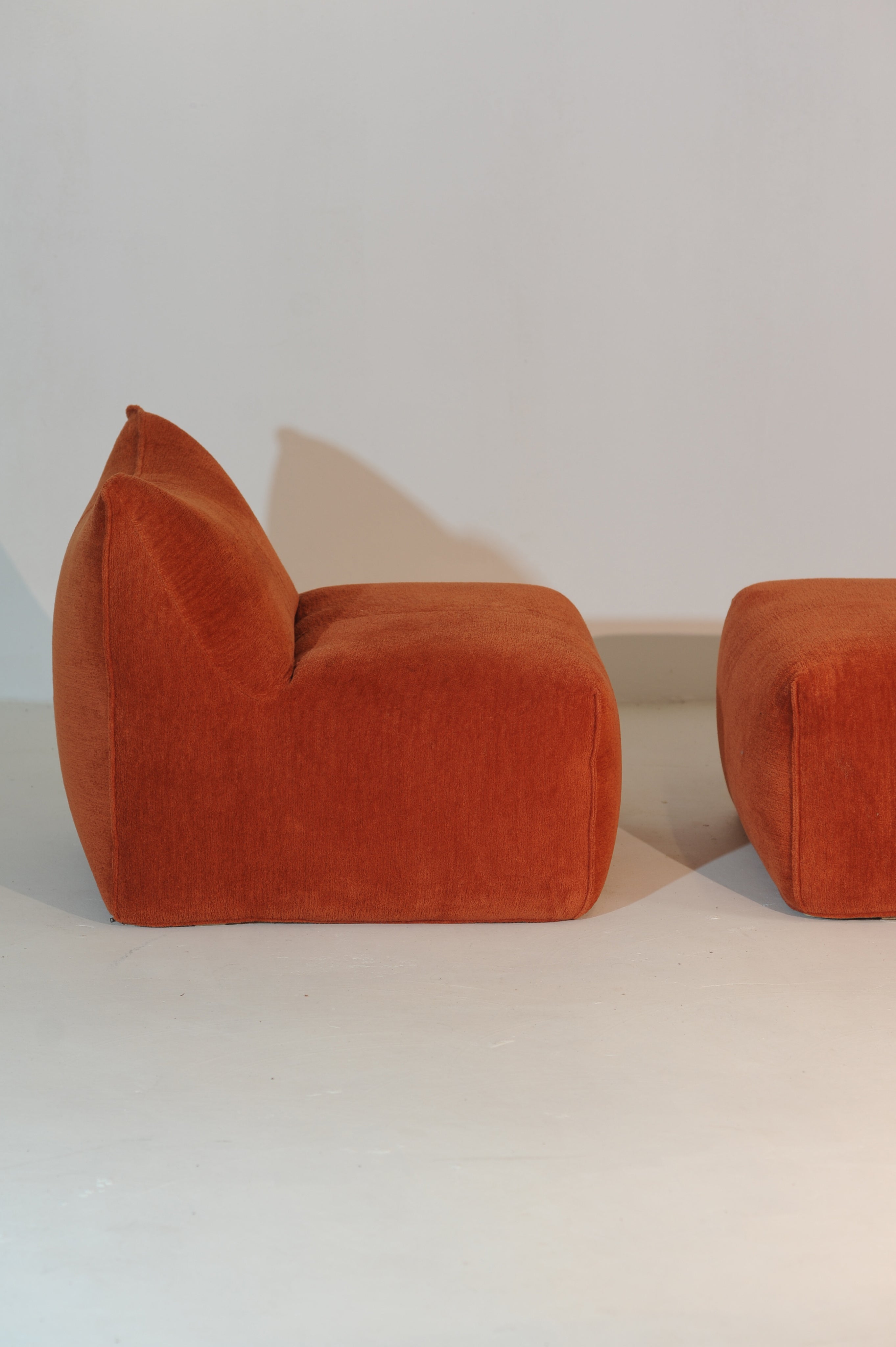 Le Bambole Set by Mario Bellini for B&B Italia in Pierre Frey Boucle, Italy 1971 — side angle