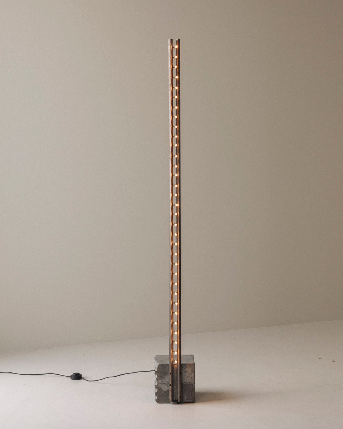 Sculptural Brutalist Floor Lamp in Concrete and Steel, 1980s — alternate view