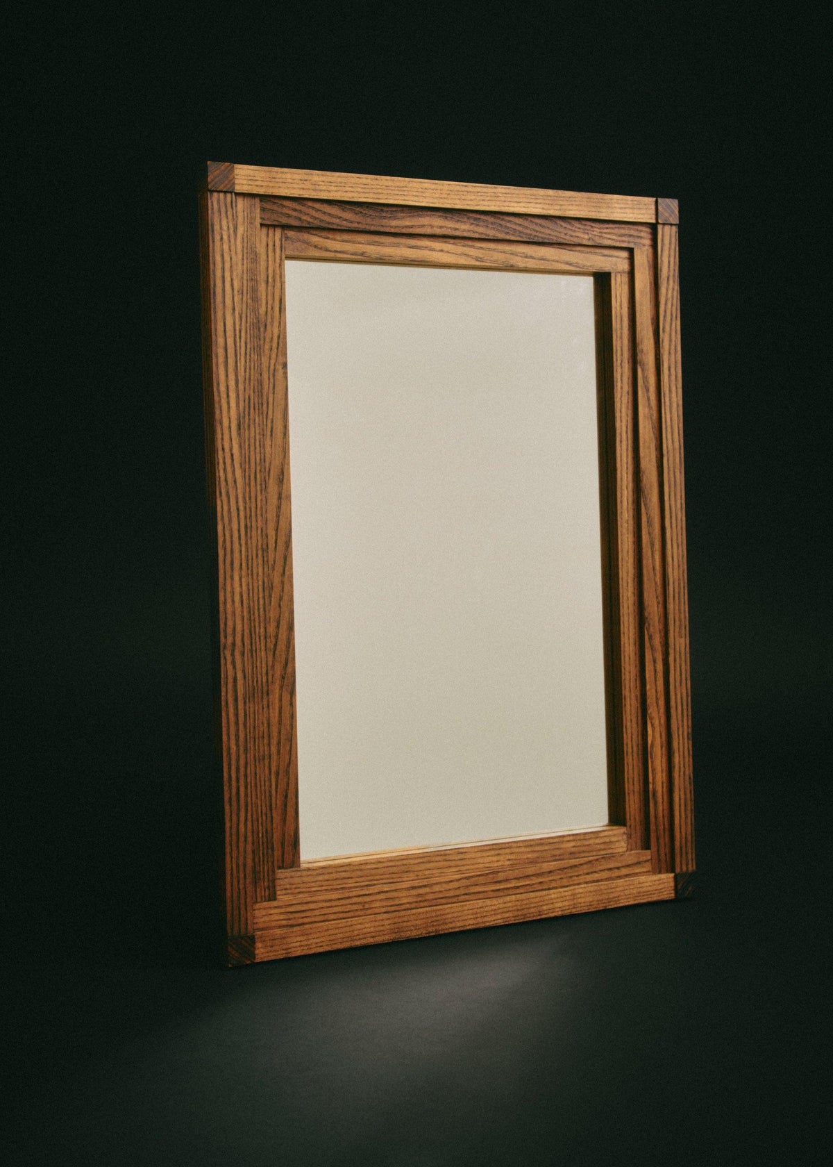 FRANKIE FRAME MIRROR 01 — side angle