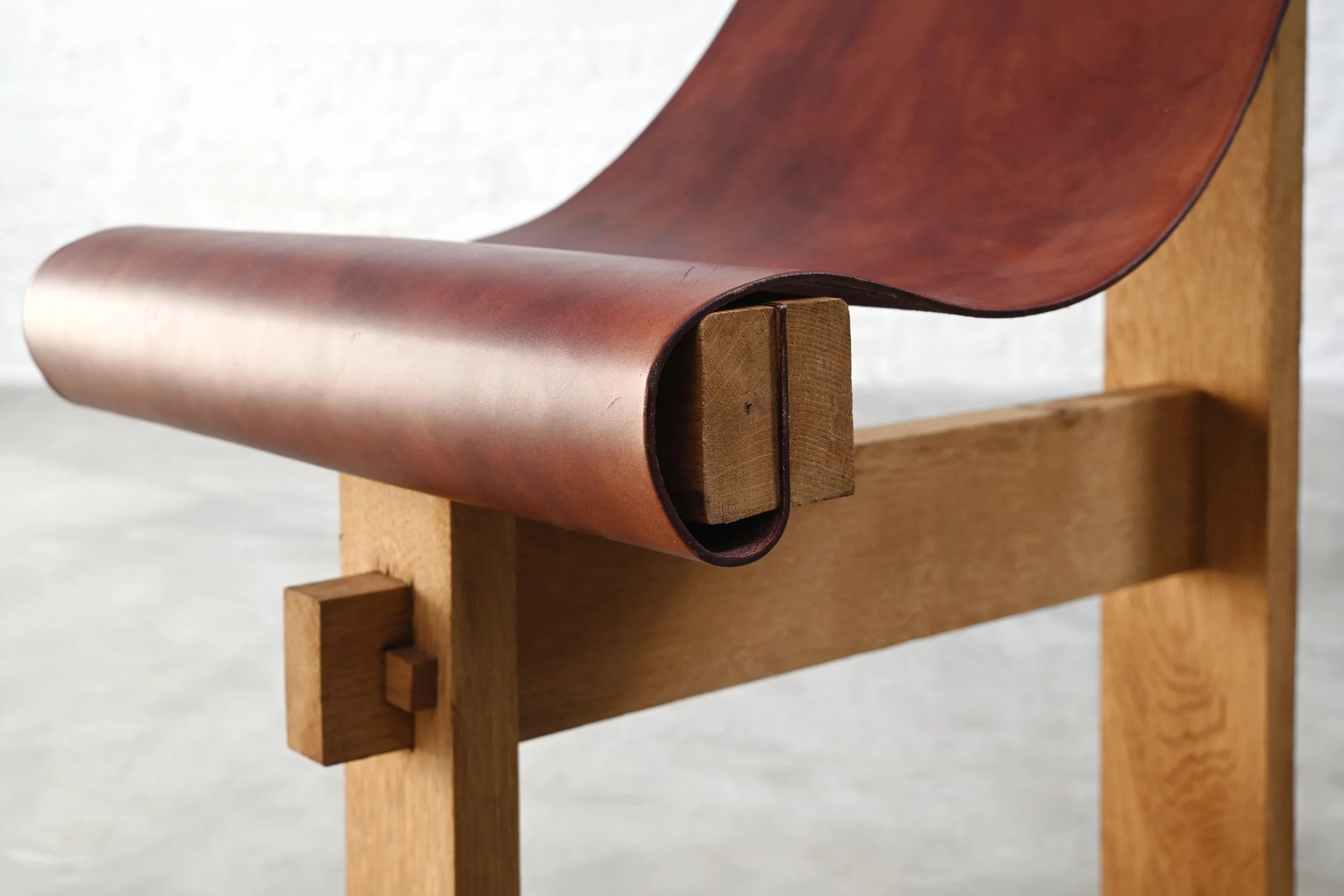 Set of Two Leather Sling Chairs in the Manner of Dominique Zimbacca, 1970s — close-up