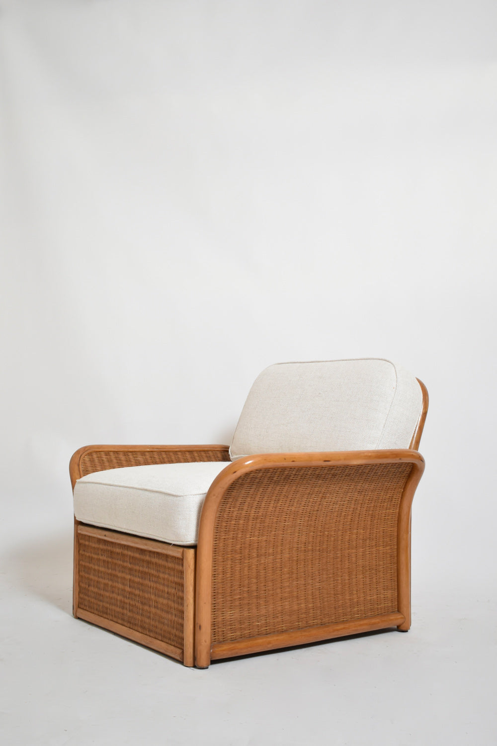 Pair of wicker armchairs, 1970s — detail view