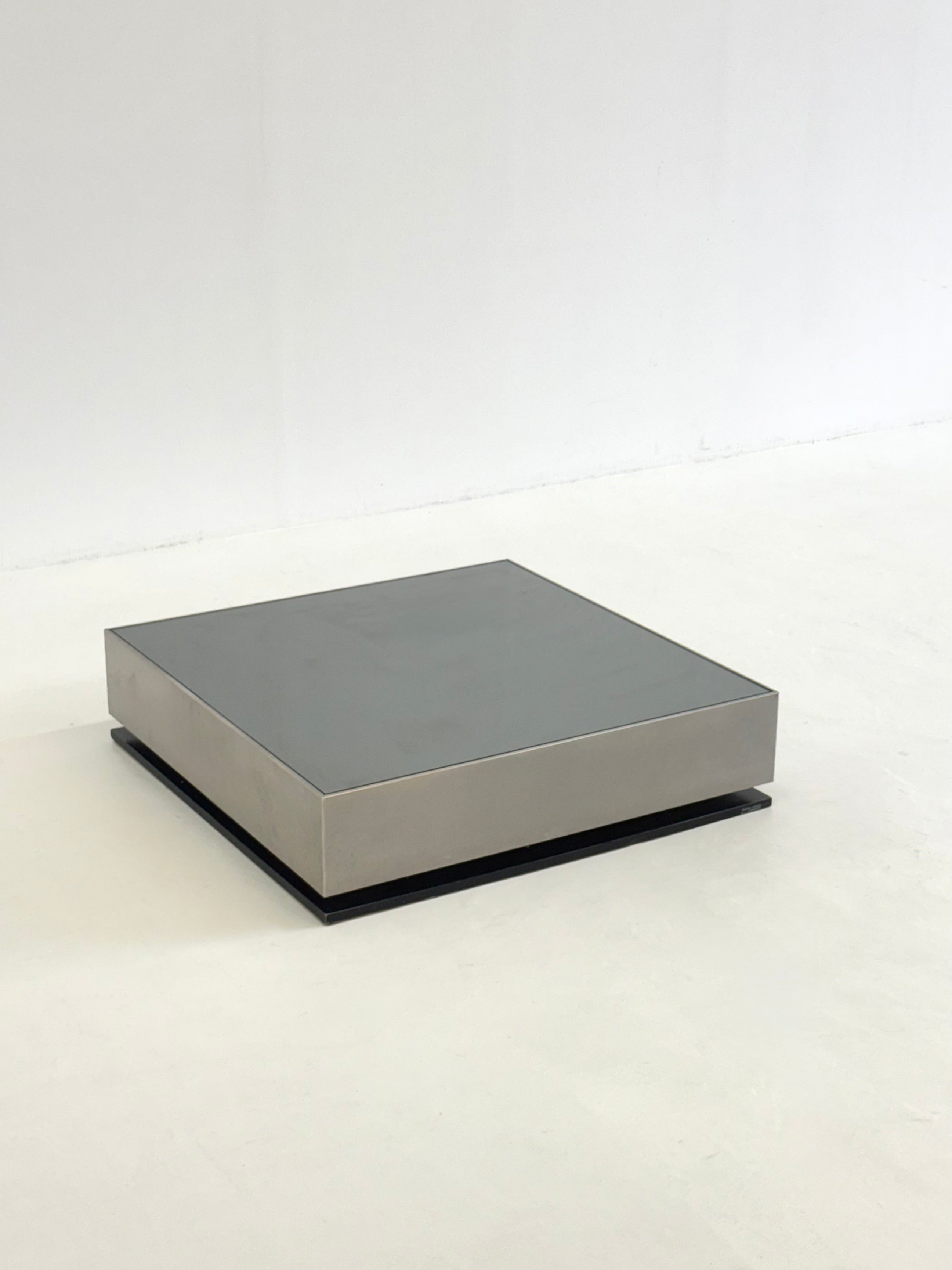 Giovanni Ausenda coffee table NY FORM mirror glass by Wintage | The Oblist