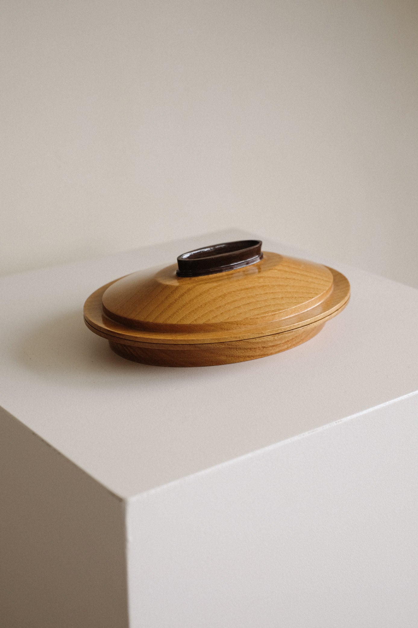 Mid-Century Modern Elegant Wooden Lidded Dish — side angle