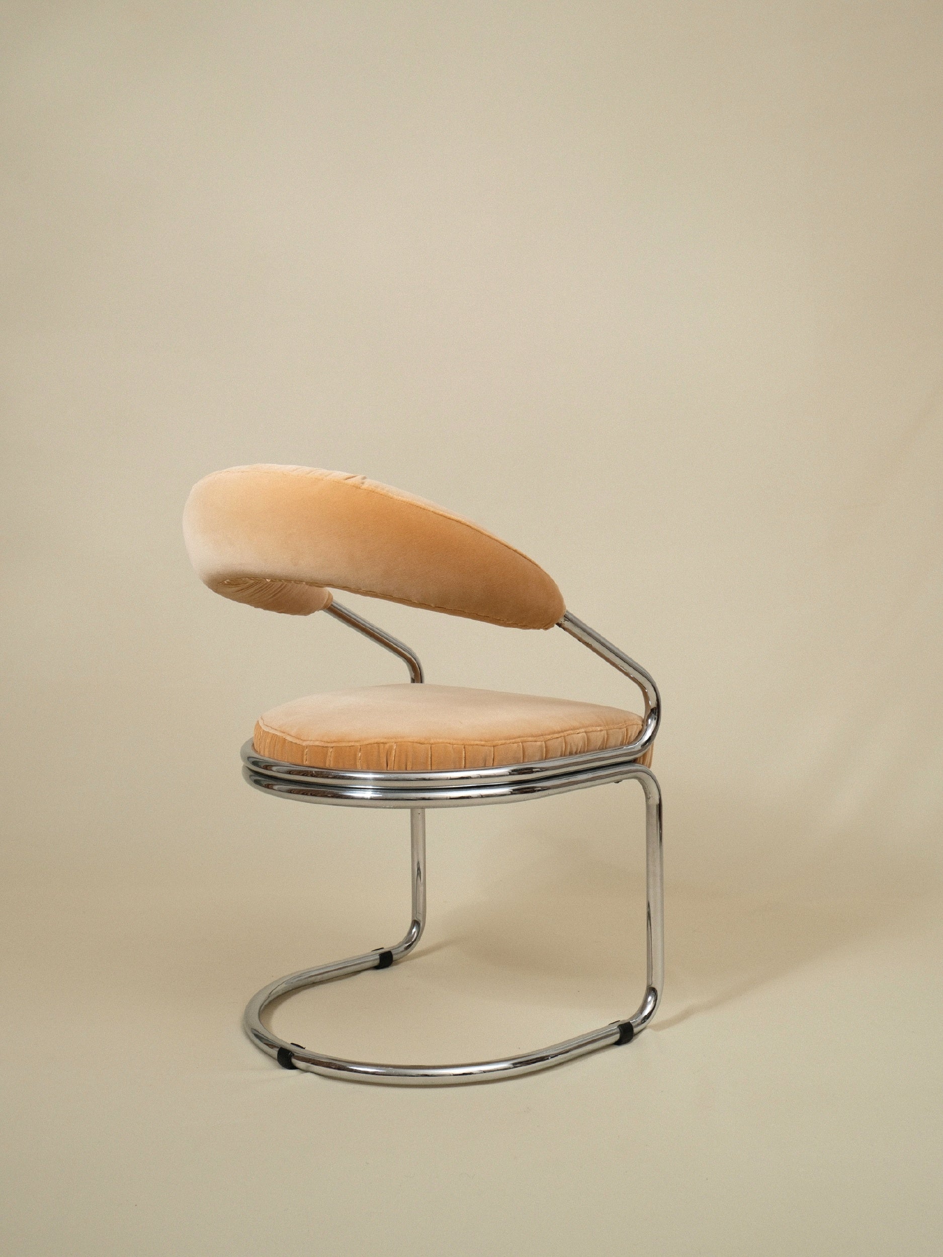 Giotto Stoppino for Kartell Set of 4 Chairs — alternate view