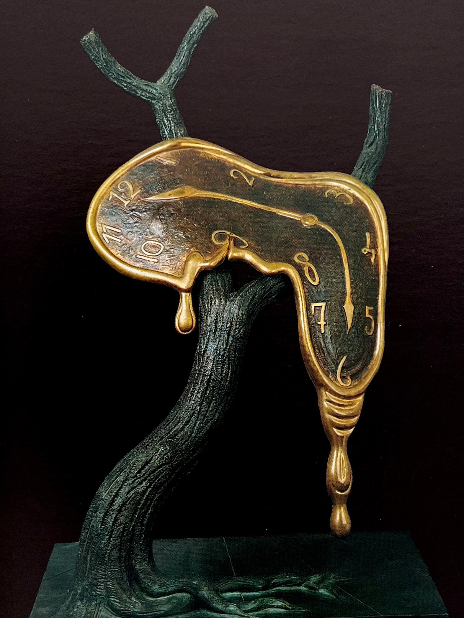 Salvador Dali: Bildhauer und Illustrator, 1994 - Vintage Art Book — in context