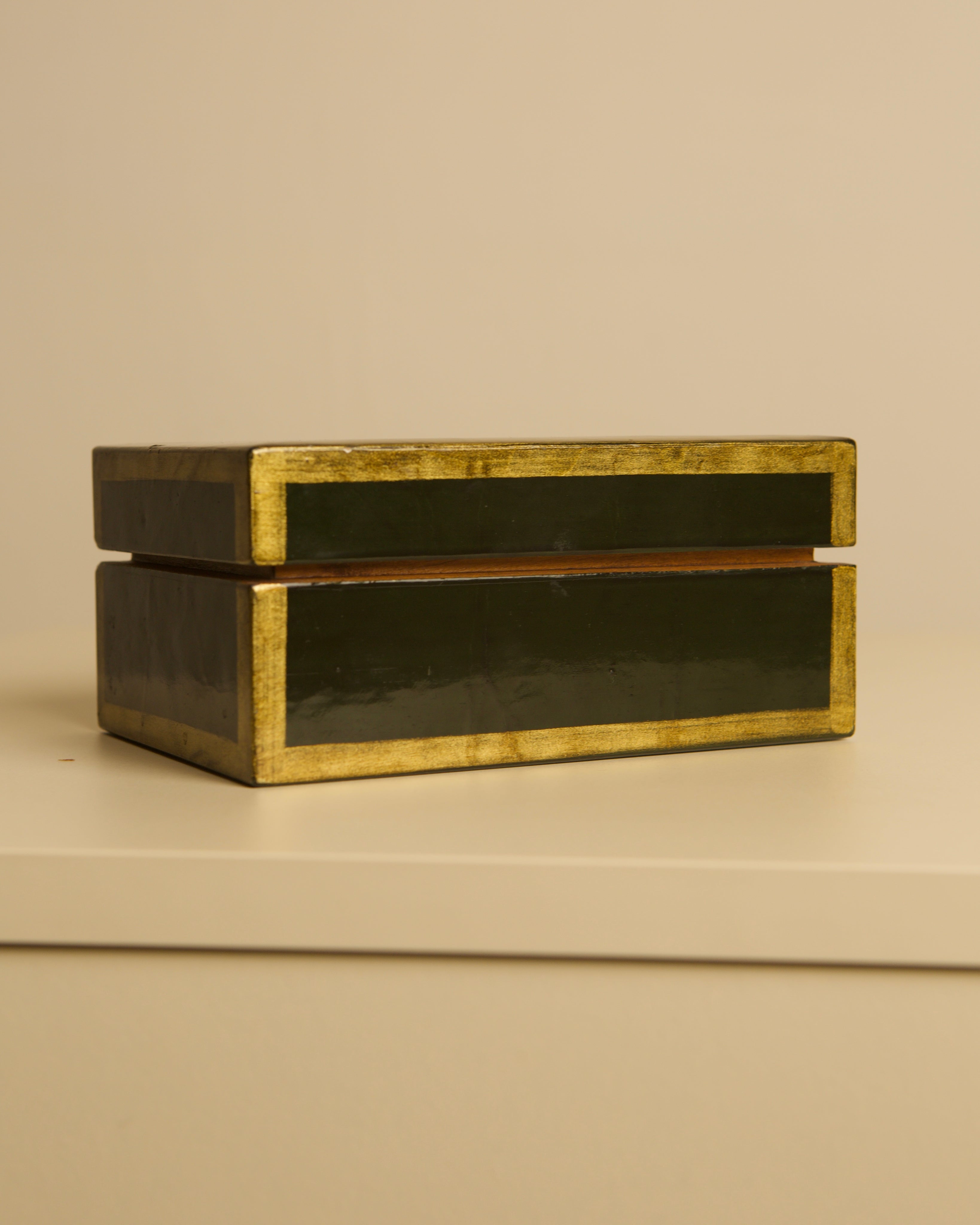 Italian box in Forest Green Lacquered Wood, 80s — top view showing brass trim