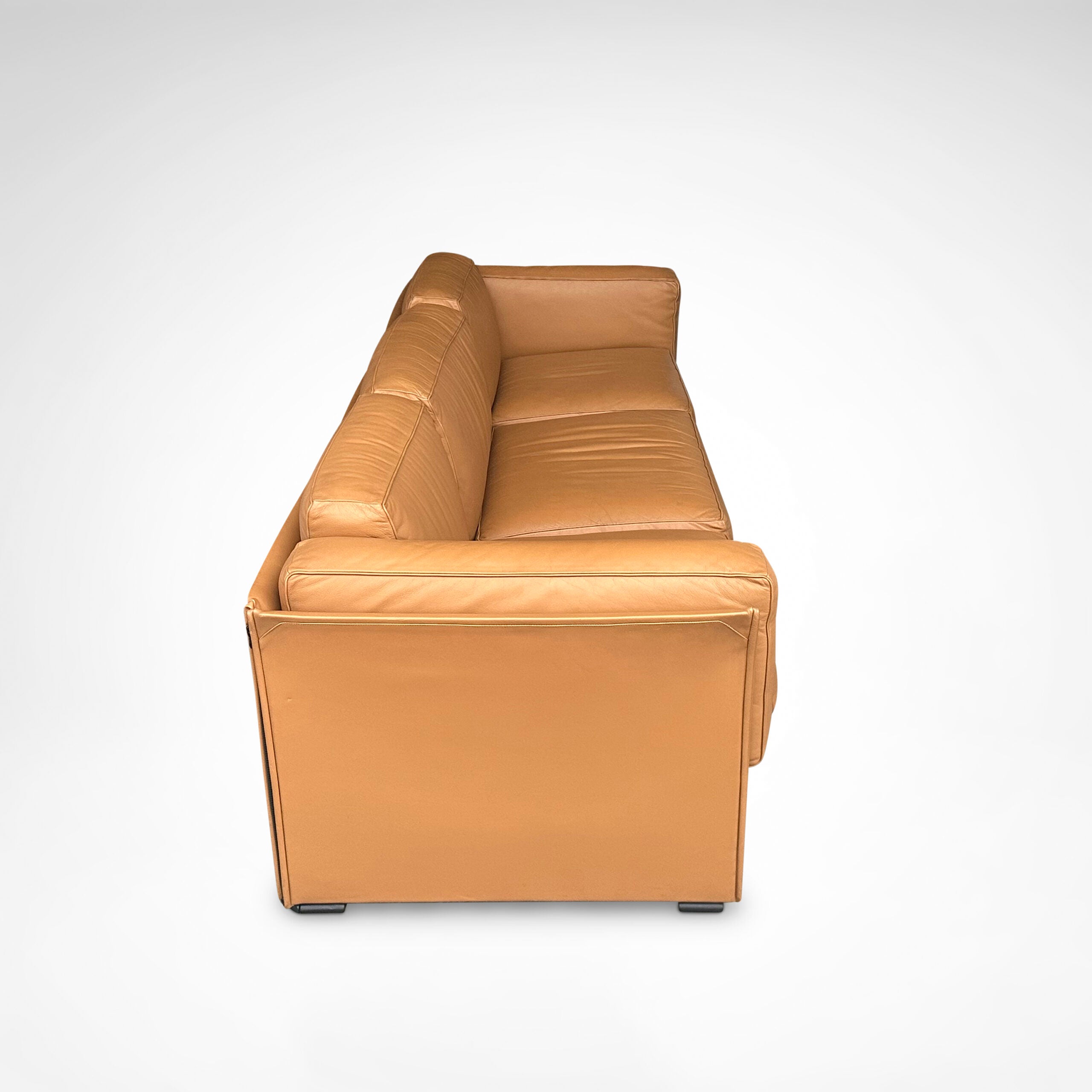 Duc Camel Leather 3-Seater Sofa by Mario Bellini for Cassina, 1990s — side angle