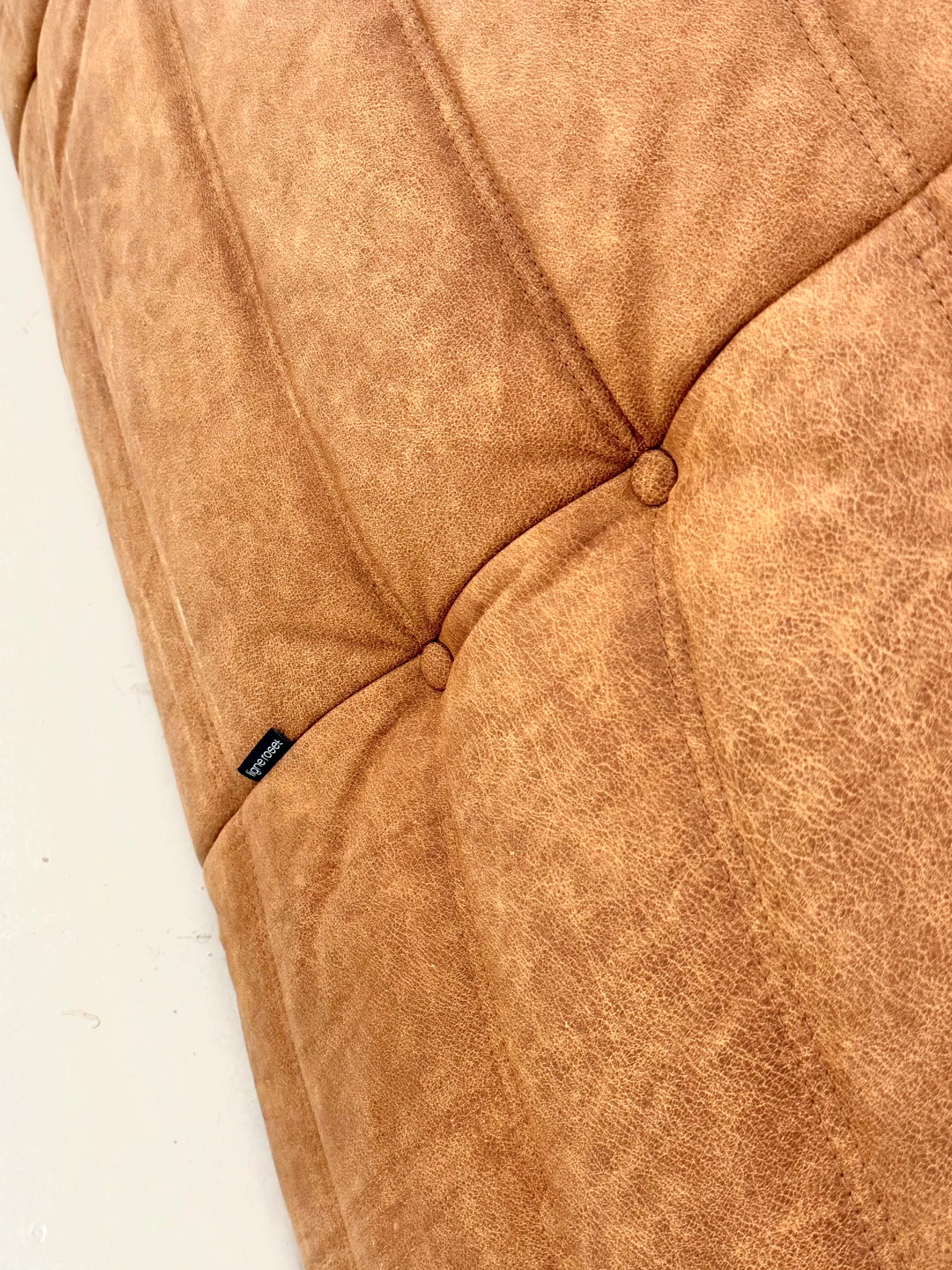 Ligne Roset Togo 3-seater in cognac leather — view 12