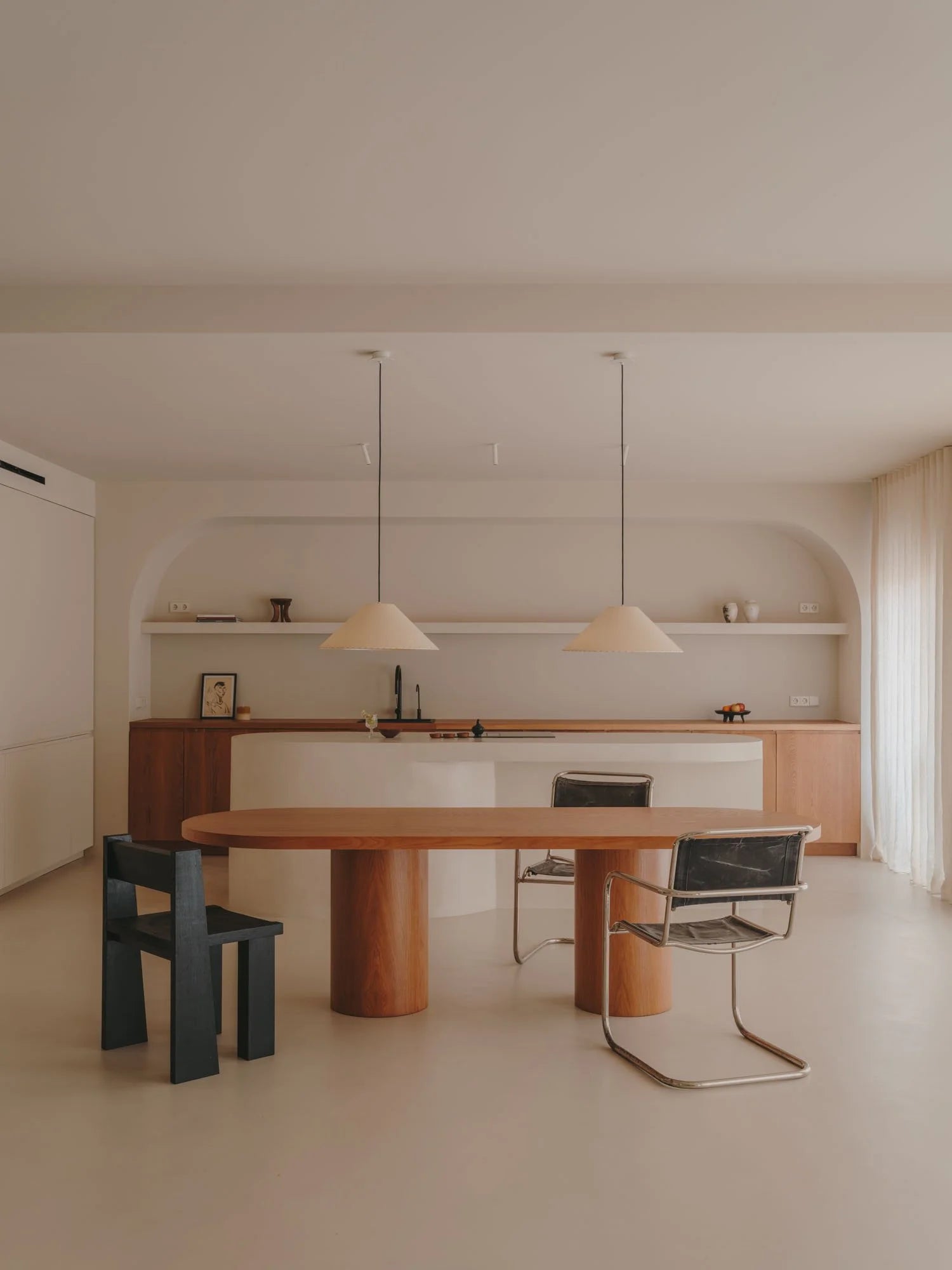 Quadra Chair — side angle