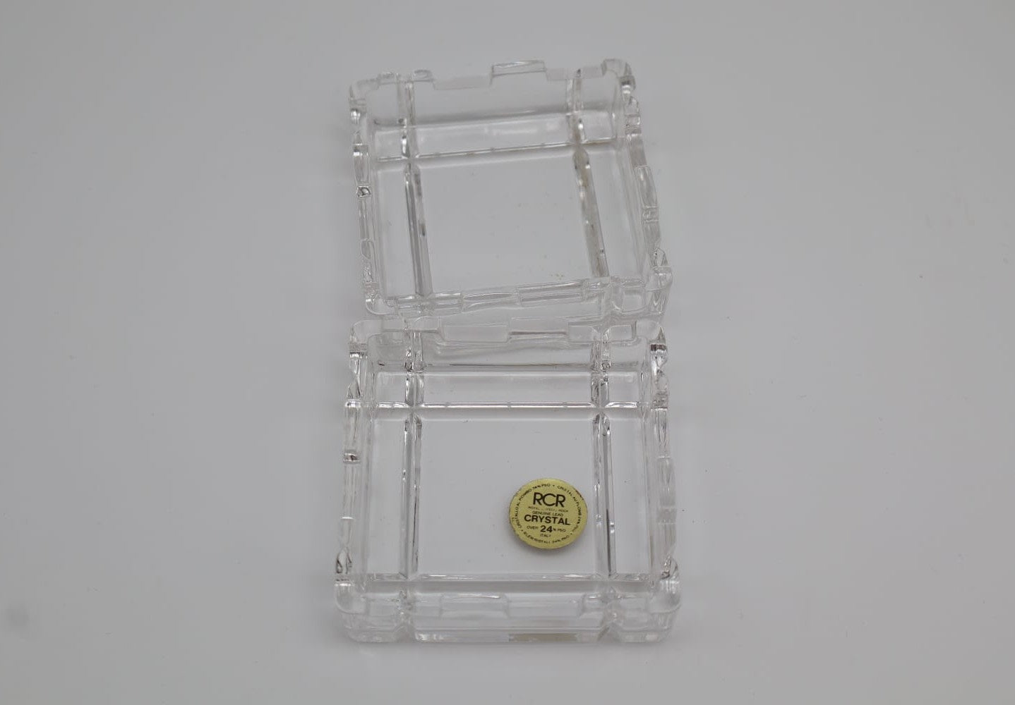 Vintage RCR 24% Lead Crystal 'Cuba' Trinket Box (1985) — side angle