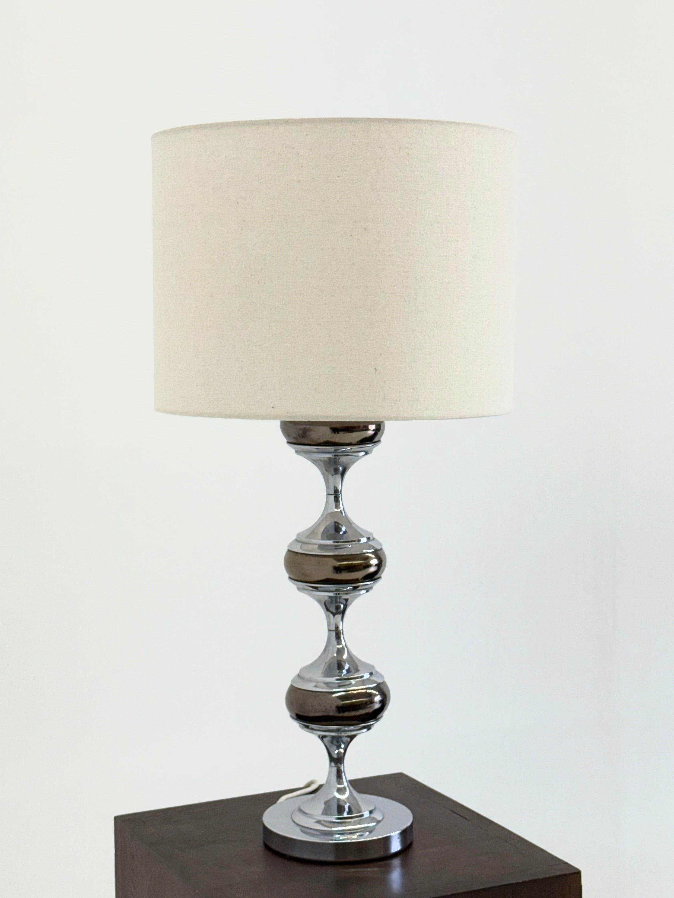 Space Age table lamp with chrome sculptural base — in context
