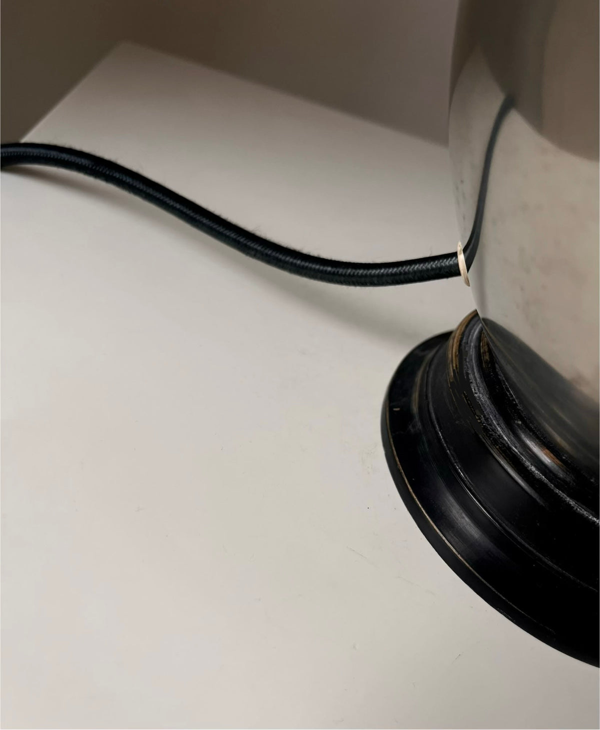 Art Deco Table Lamp — close-up