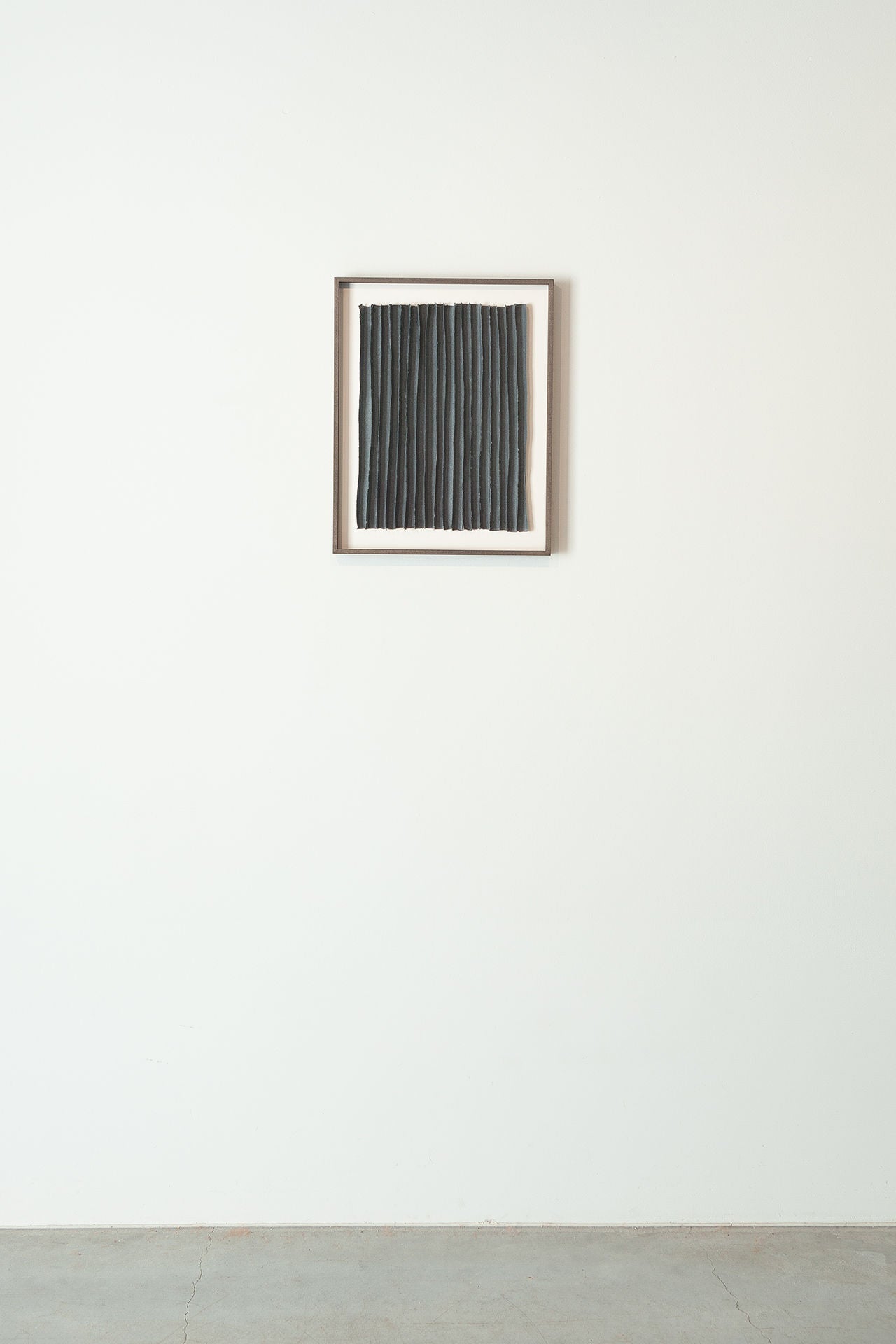 'Rhythm Blue' Composition — side angle
