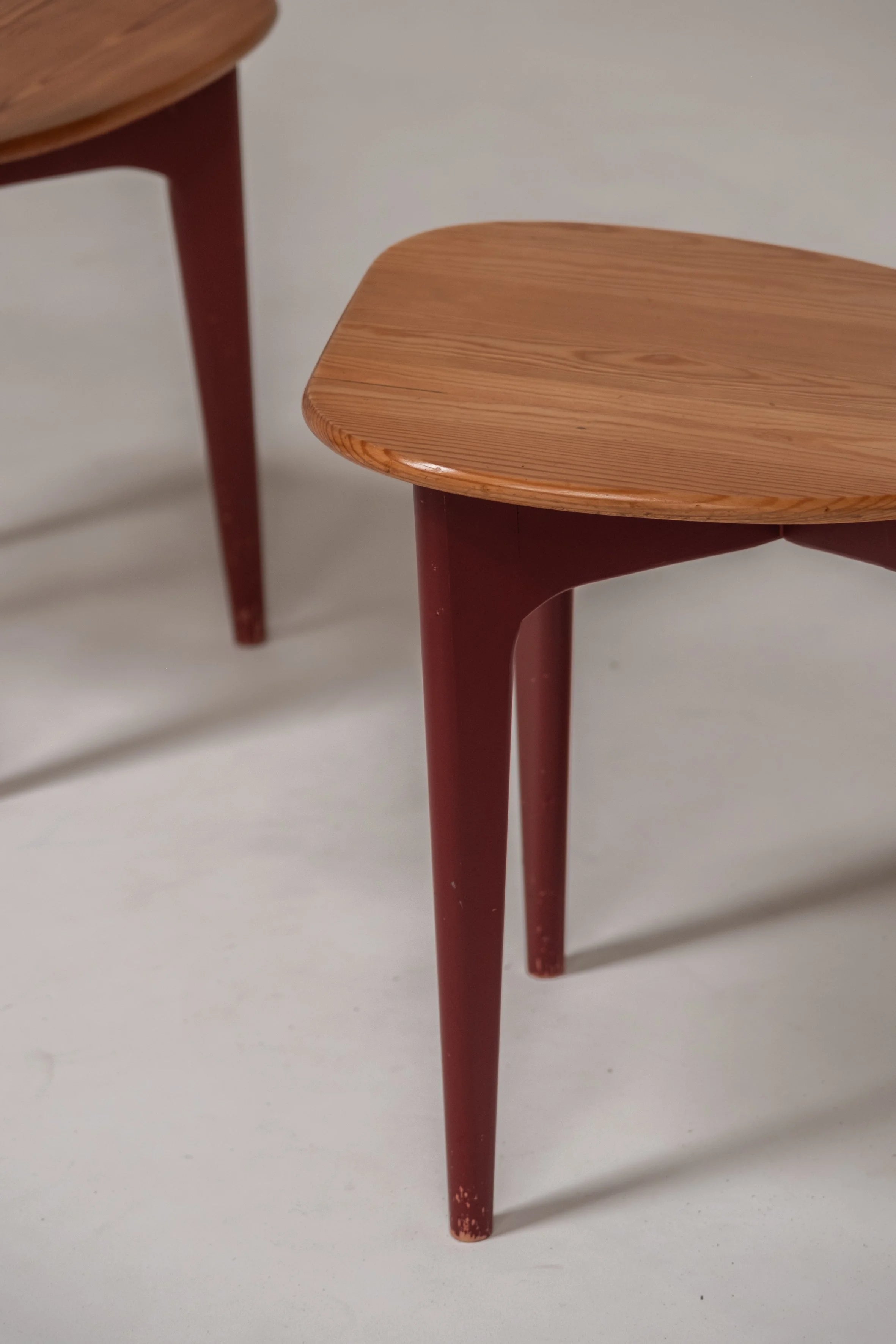 Pair of Yngve Ekström Chairs, Finland, 1950 — detail view