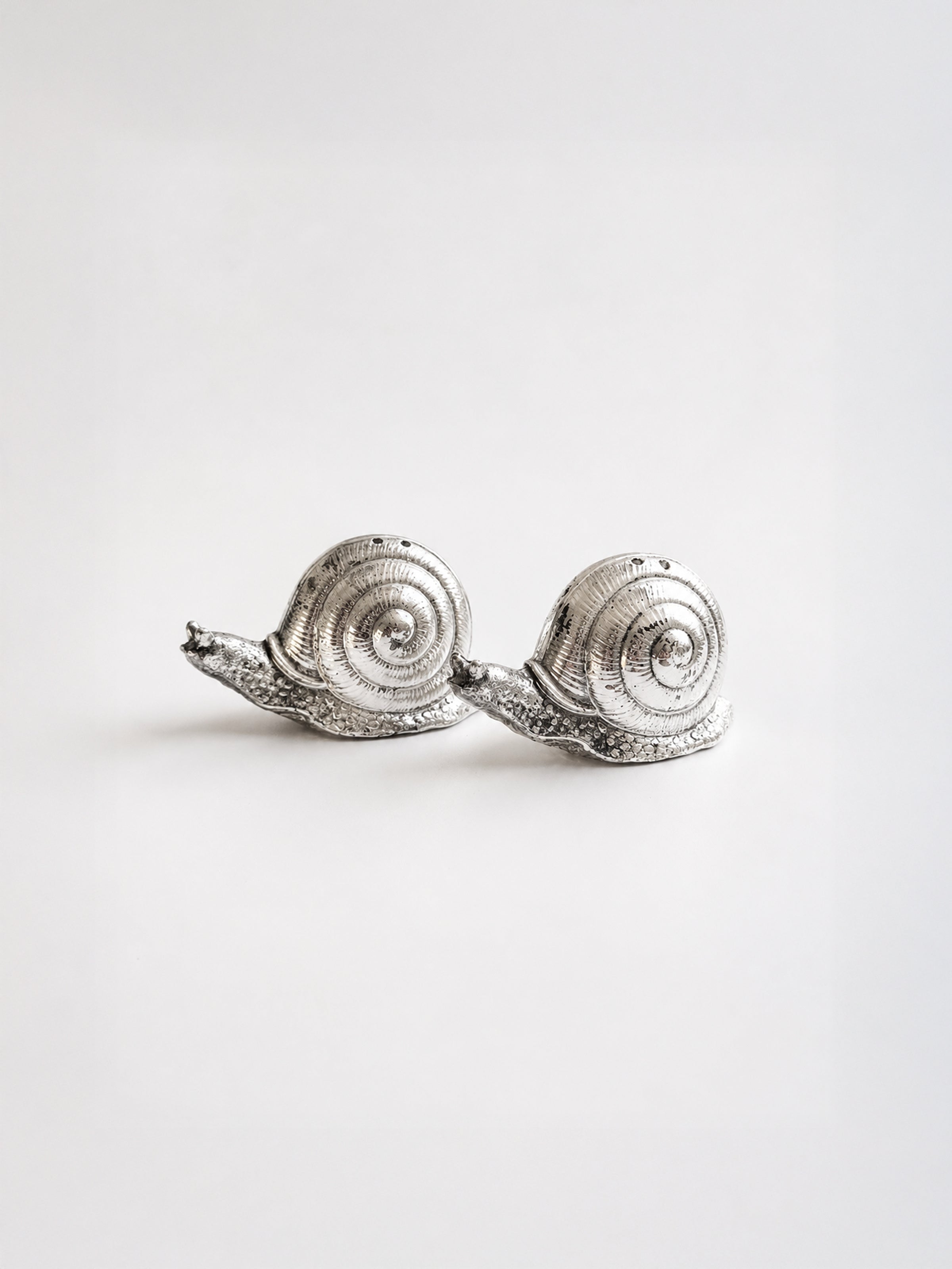 Silver plated salt and pepper snails - 1980s by Dodo Vintage | The Oblist