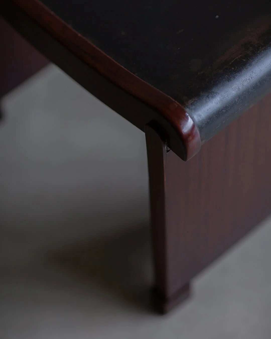 Pierre Chareau - Curule / Model No. MT 1015 Stool