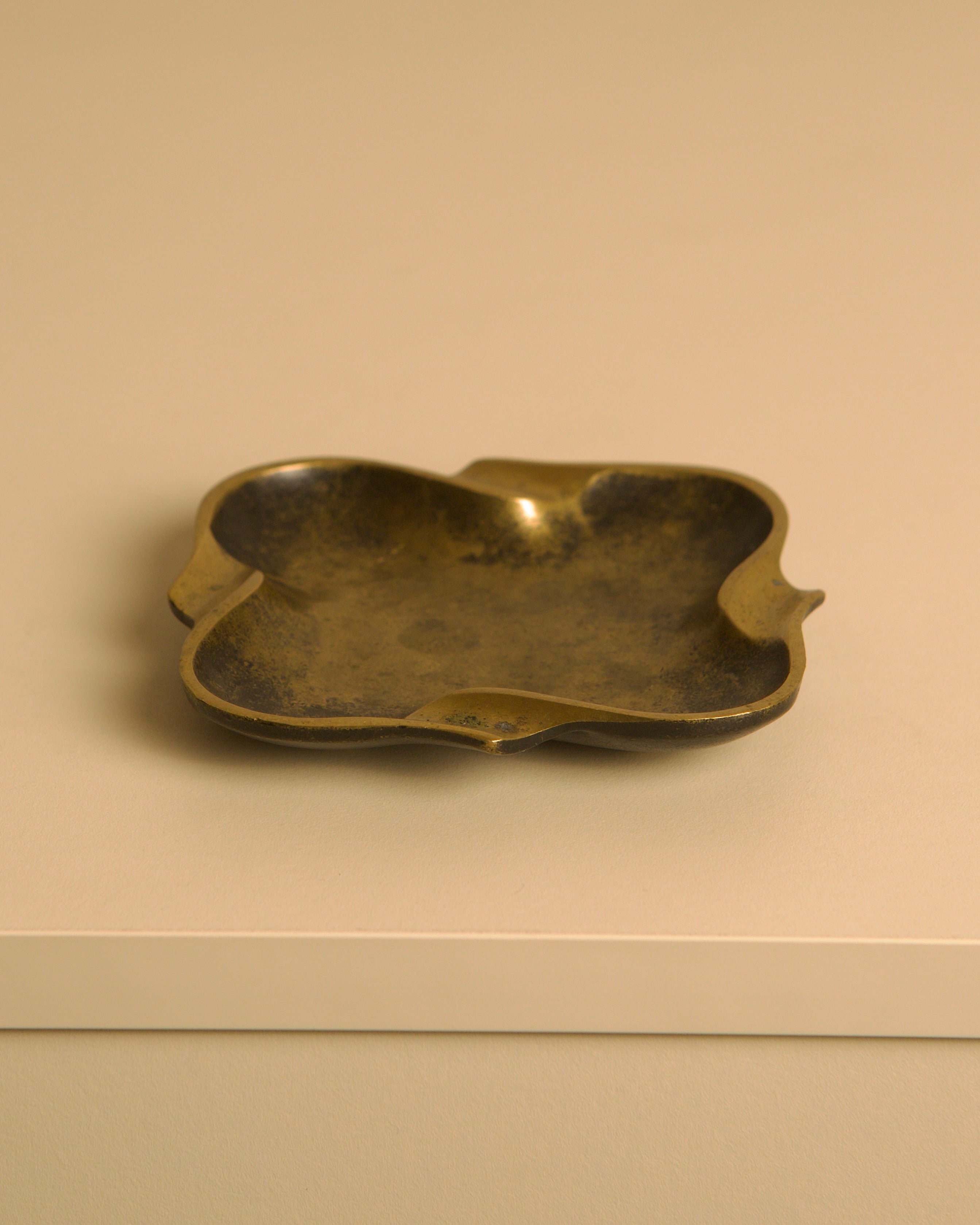 Italian Bronze Ashtray, 1940s — close-up of textured bronze surface
