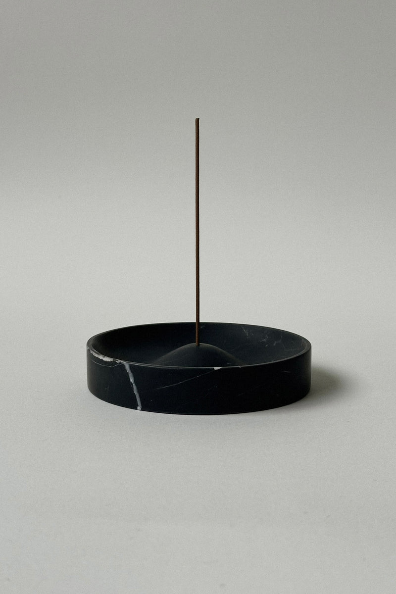 'ALTAR' incense holder by CARRARA Studio | The Oblist