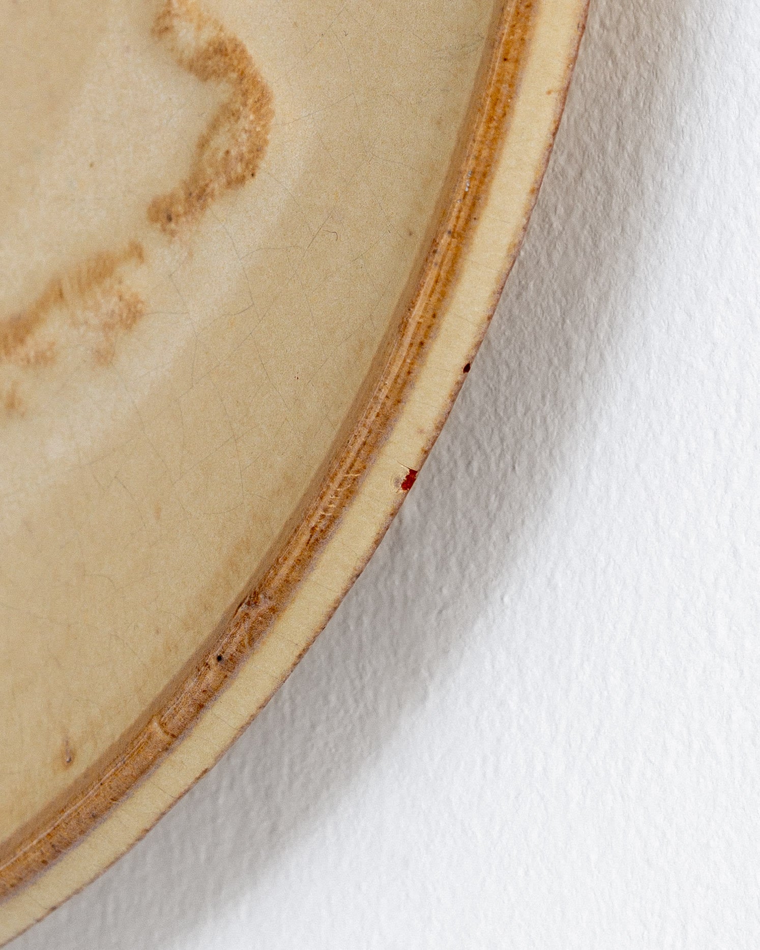 Large Art Deco Wall Plate by Wäinö Aaltonen, 1930s — close-up of rim detail on wall